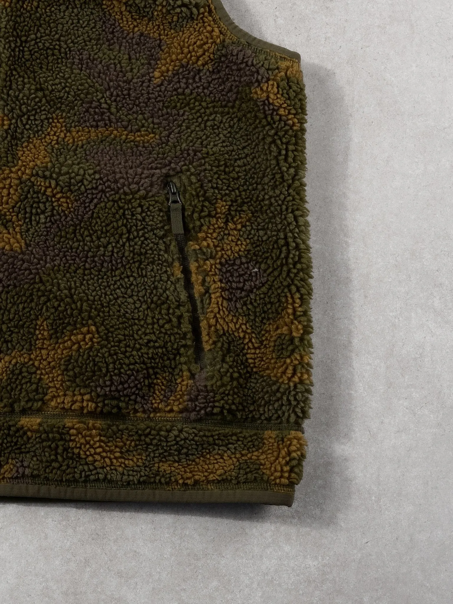 Vintage 90s Duck Camo LL Bean Sherpa Vest (L) sold by Rebalance Vintage product image thumbnail 3