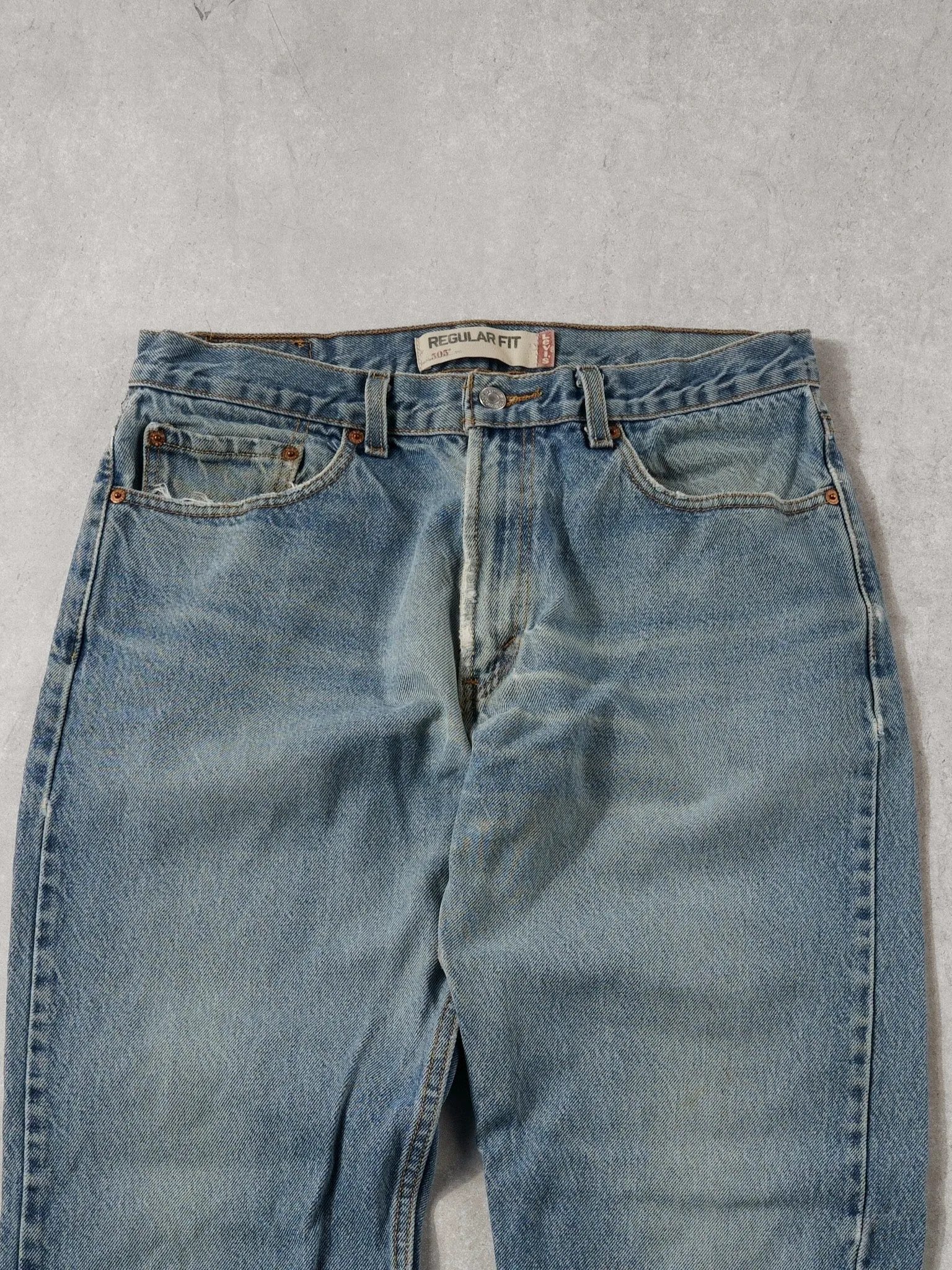 Vintage 90s Blue Levi's 505 Regluar Fit Denim Jeans (34x31) sold by Rebalance Vintage product image thumbnail 3