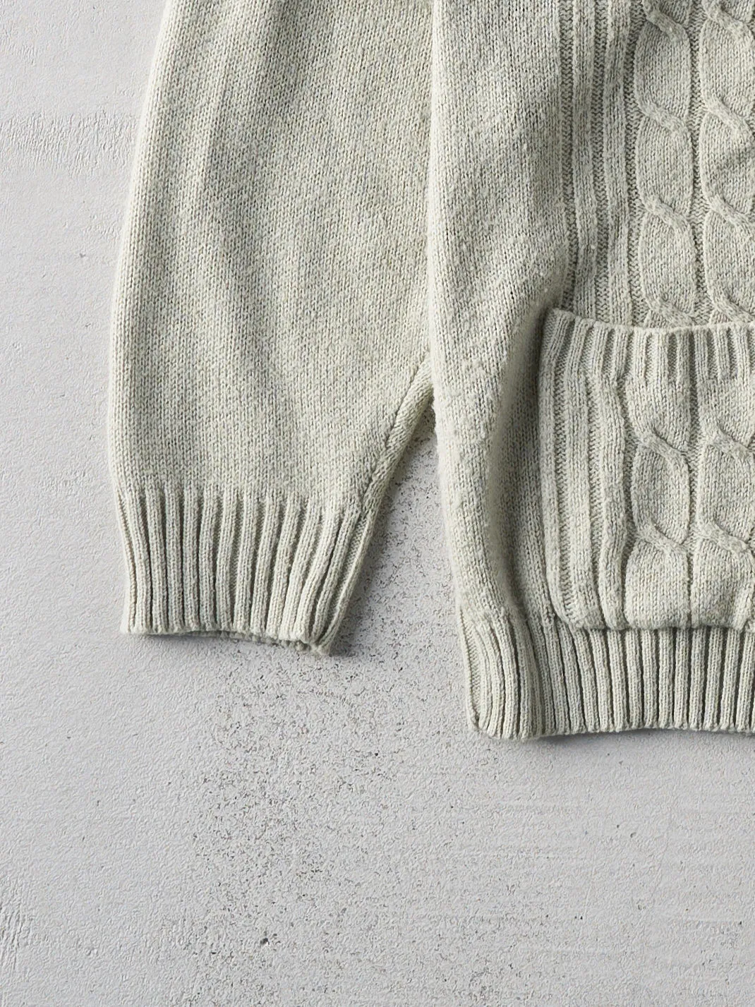 Vintage 80s Beige Alison Craig Cable Knit Cardigan (M) sold by Rebalance Vintage product image thumbnail 3