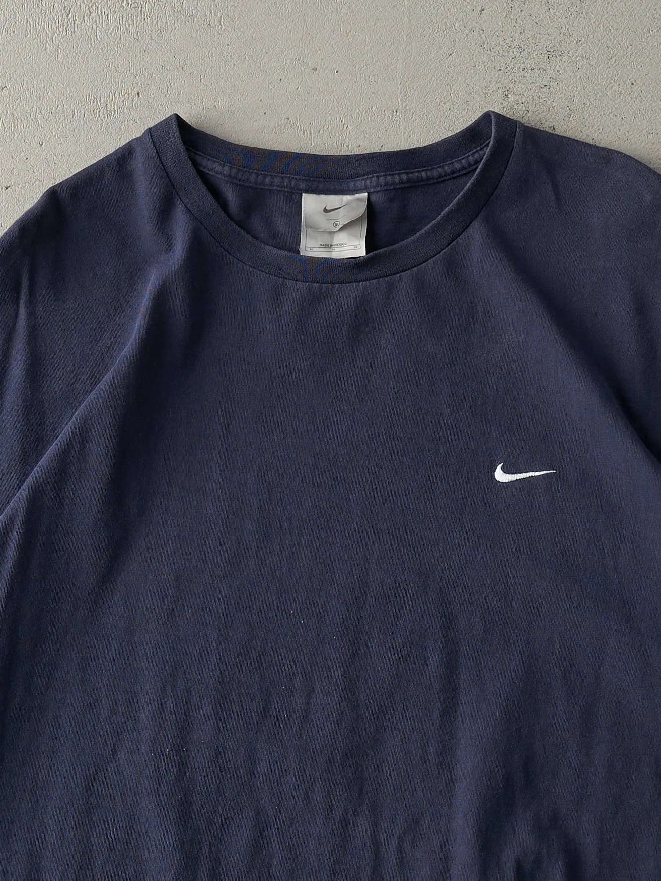 Vintage Y2K Navy Blue Embroidered Nike Swoosh Tee (L) sold by Rebalance Vintage product image thumbnail 2