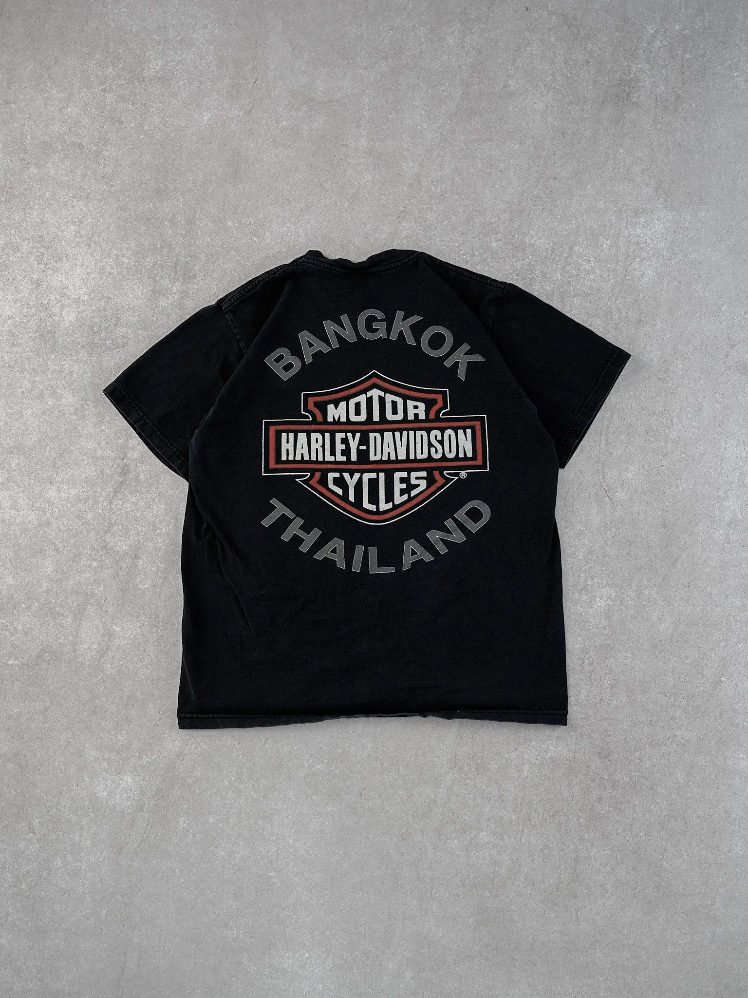 Vintage Black Harley Davidson Bangkok Thailand Graphic Tee (M) sold by Rebalance Vintage product image thumbnail 2