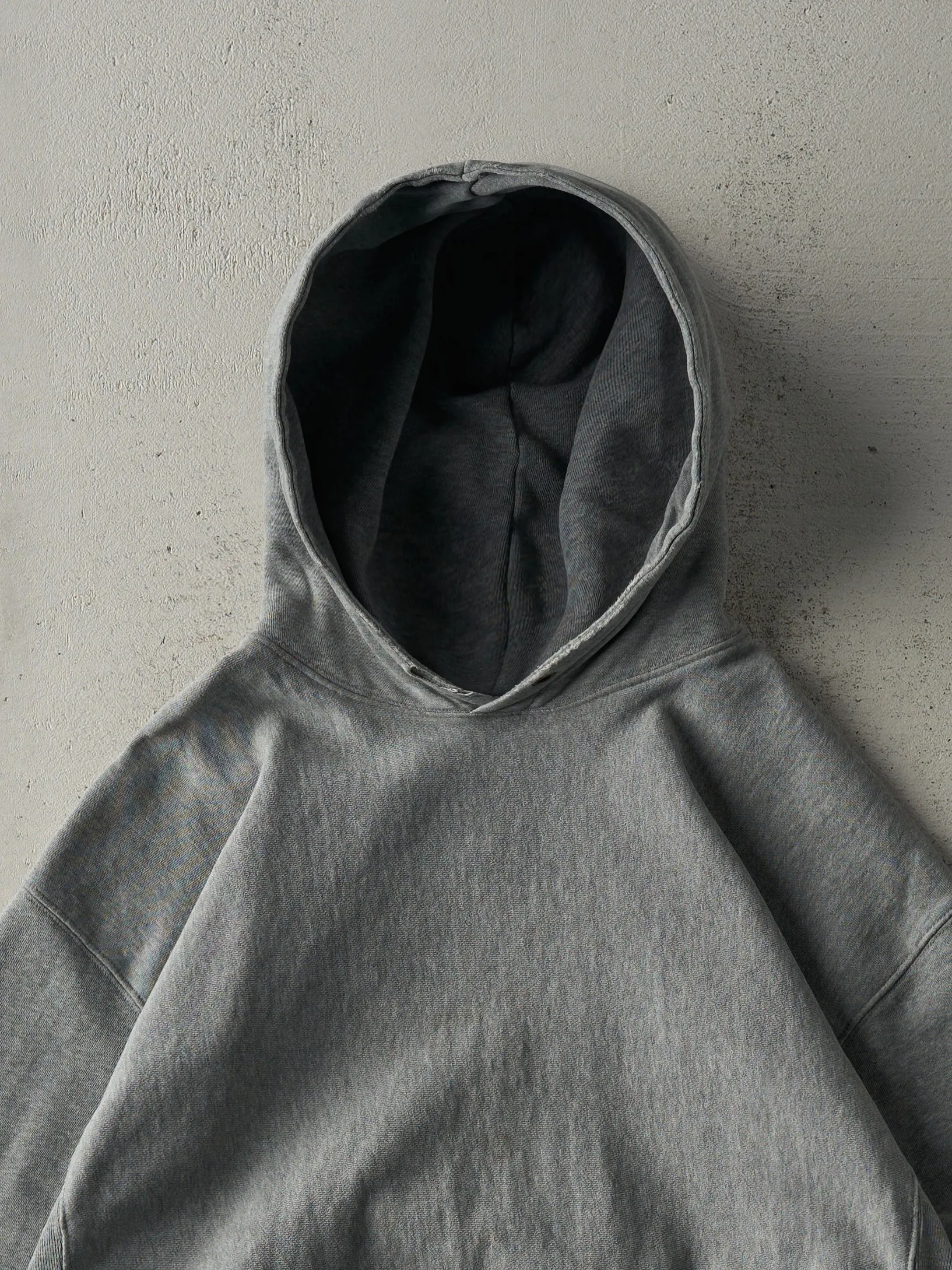 Vintage Y2K Grey Gap Blank Hoodie (M/L) sold by Rebalance Vintage product image thumbnail 2