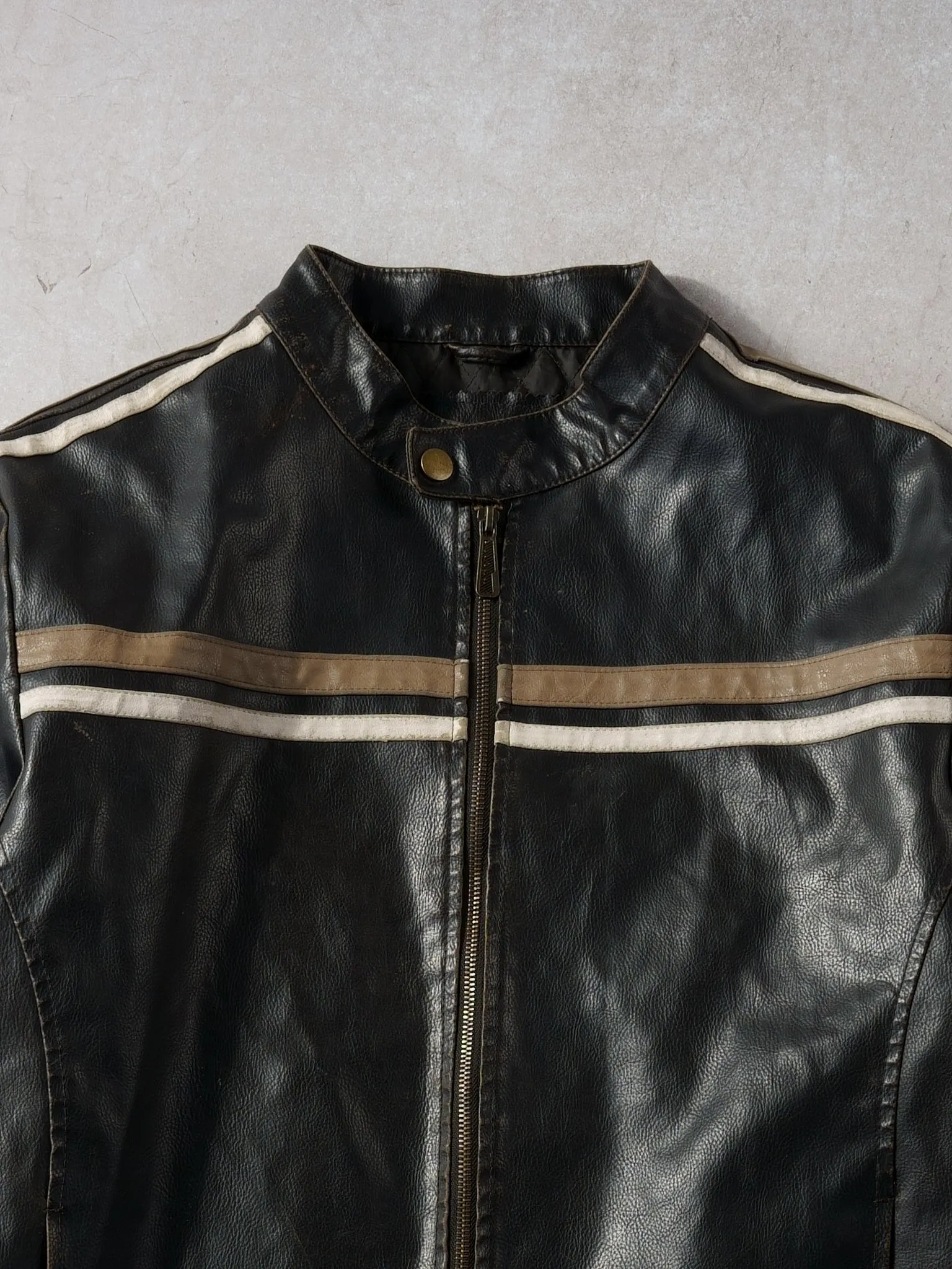 Vintage 90s Black ,Brown, and White Whispering Smith Leather Jacket (L) sold by Rebalance Vintage product image thumbnail 2