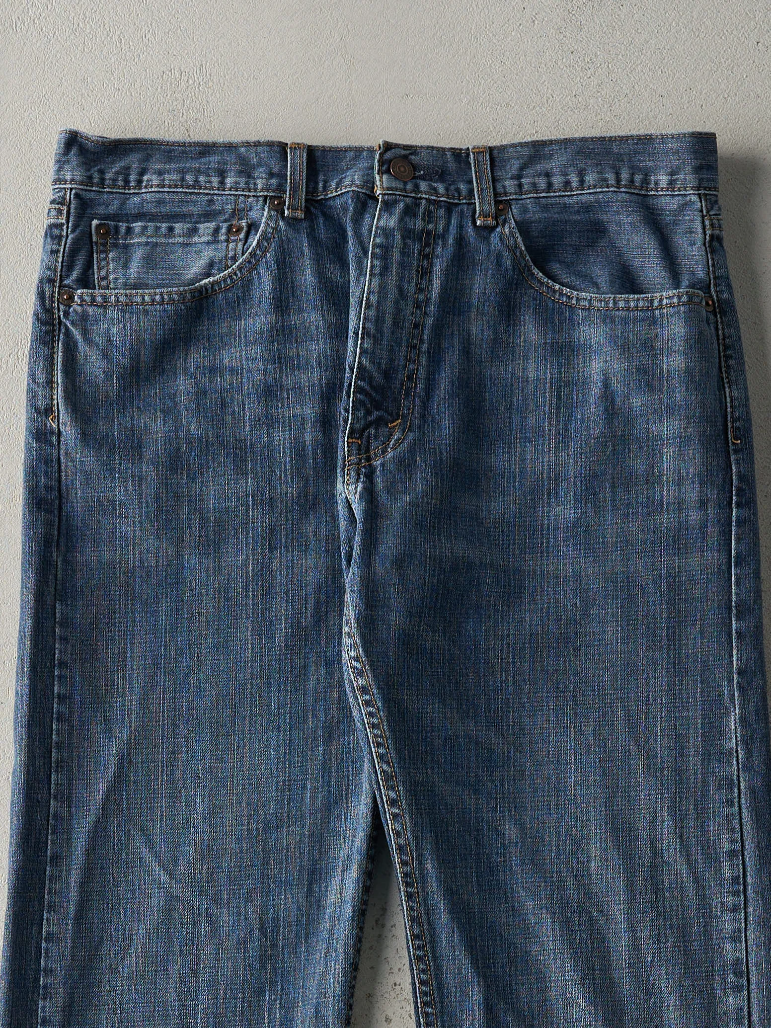 Vintage Y2K Dark Wash Levi's 505 Jeans (36x31) sold by Rebalance Vintage product image thumbnail 3