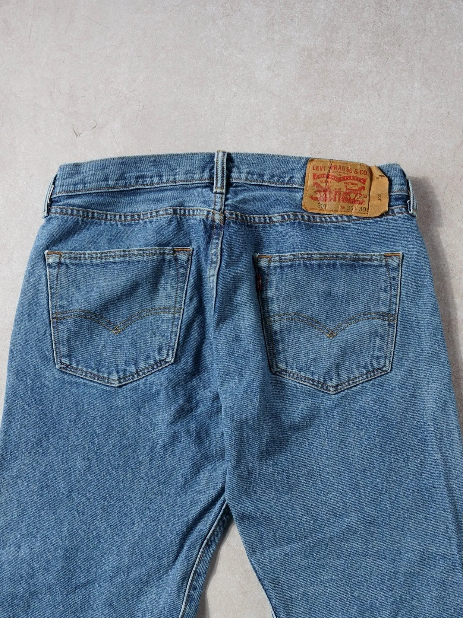 Vintage 90s Blue Levi's 501 Denim Jeans (32x29) sold by Rebalance Vintage product image thumbnail 4
