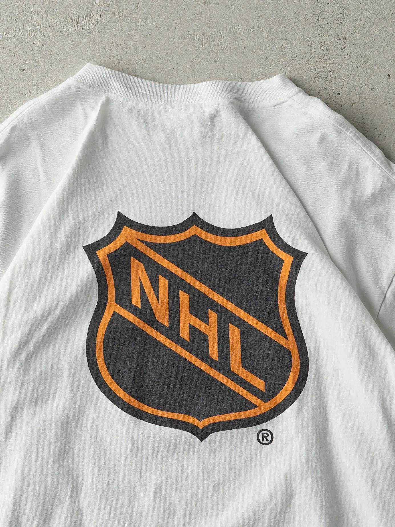 Vintage Y2K White Labatt Blue x NHL Logo Tee (M/L) sold by Rebalance Vintage product image thumbnail 4