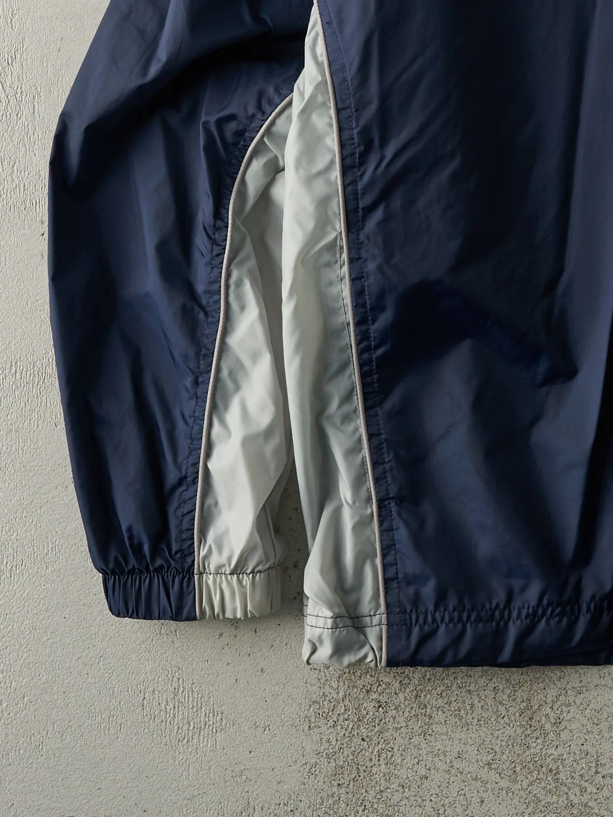 Vintage Y2K Navy Blue Nike Windbreaker Jacket (L) sold by Rebalance Vintage product image thumbnail 3
