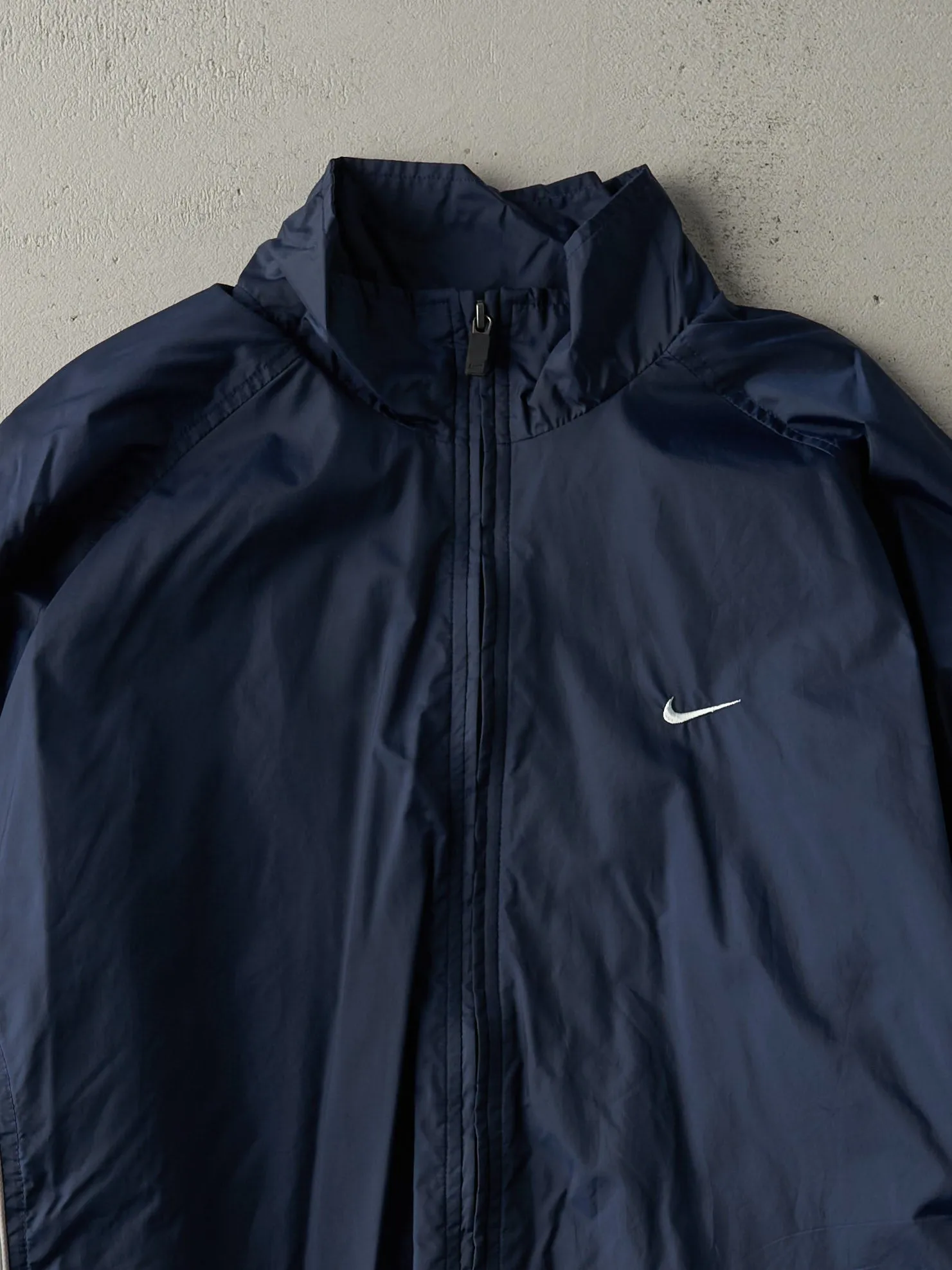 Vintage Y2K Navy Blue Nike Windbreaker Jacket (L) sold by Rebalance Vintage product image thumbnail 2