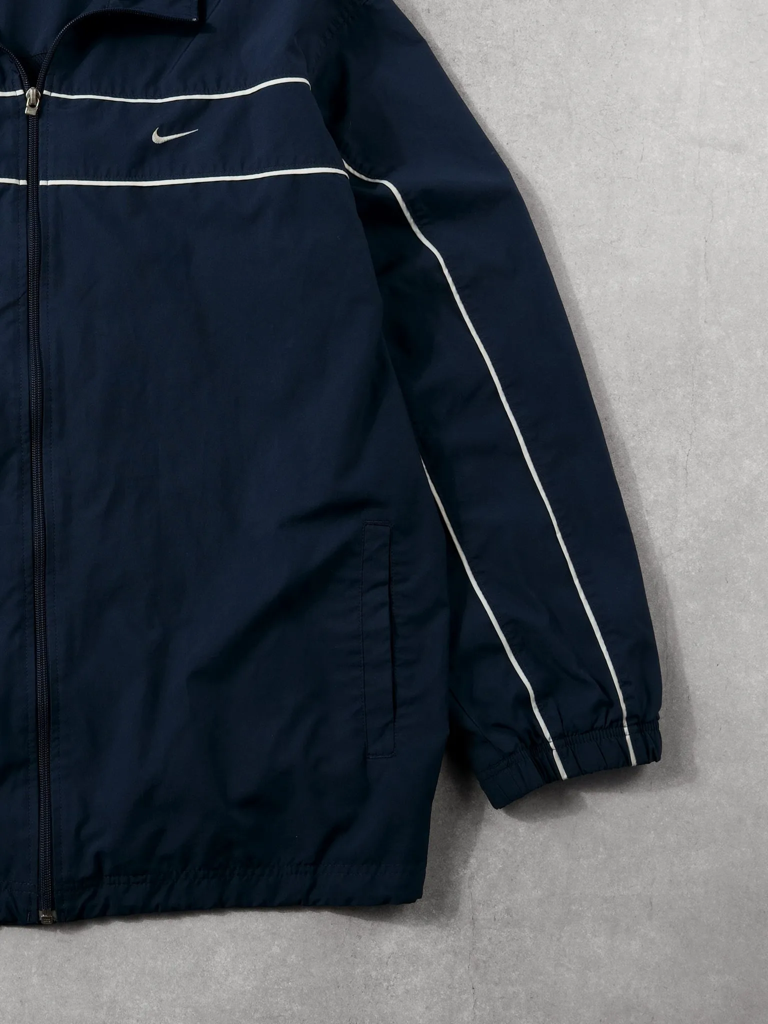 Vintage Y2k Navy Blue Nike Collared Windbreaker (XXL) sold by Rebalance Vintage product image thumbnail 5