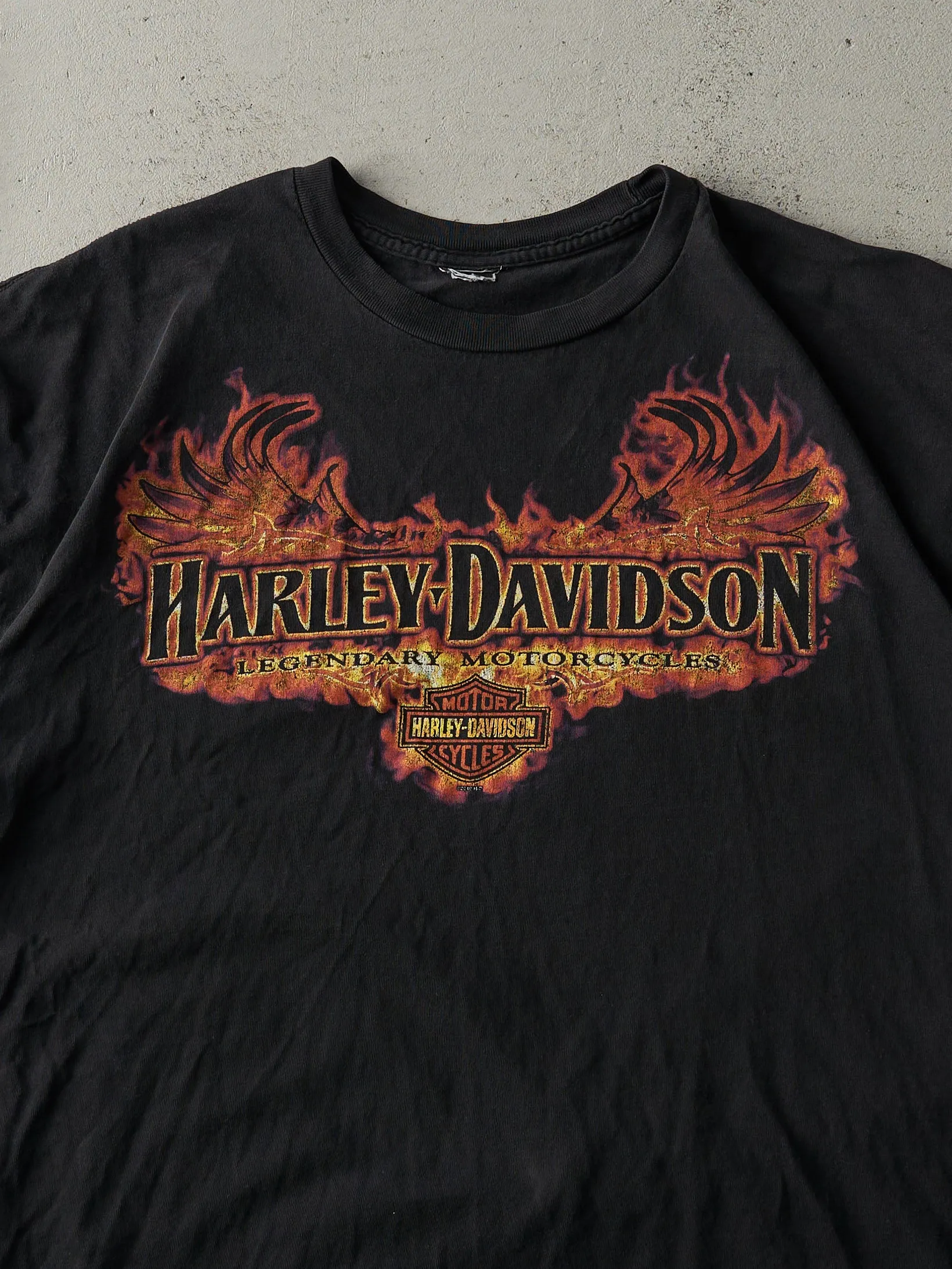 Vintage 10' Black Lisle Illinois Harley Davidson Tee (XL) sold by Rebalance Vintage product image thumbnail 3