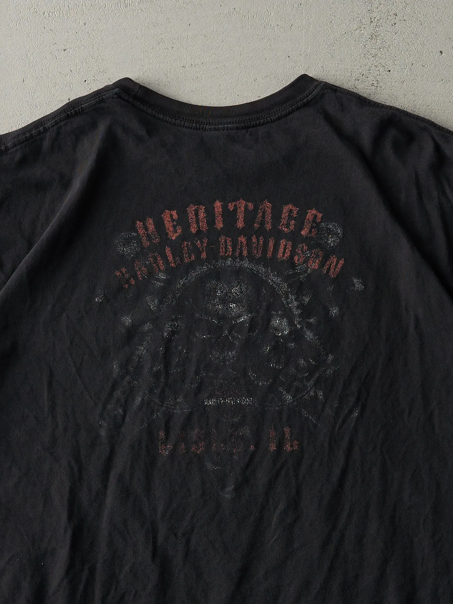 Vintage 10' Black Lisle Illinois Harley Davidson Tee (XL) sold by Rebalance Vintage product image thumbnail 4