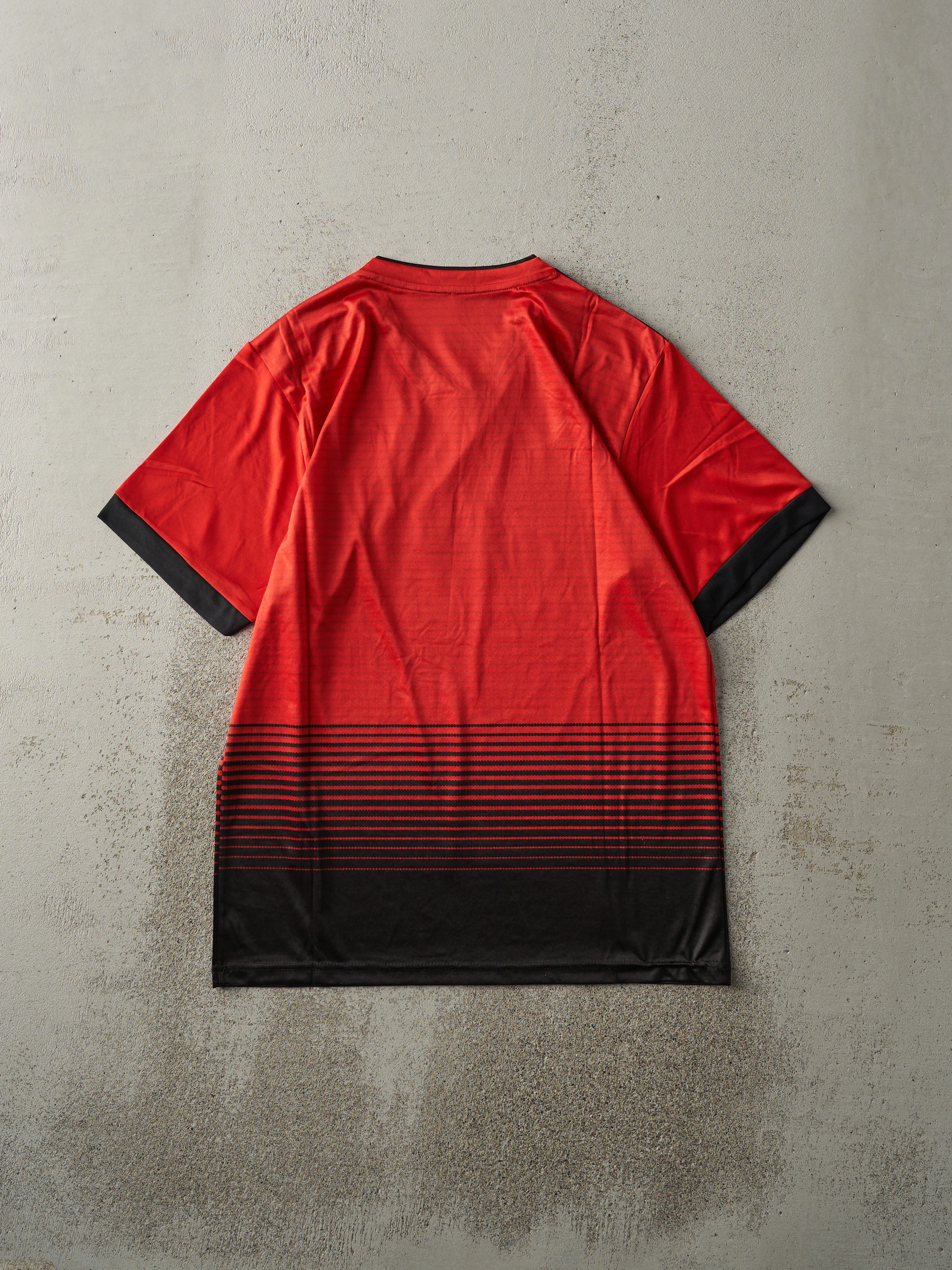 Vintage Y2K Red & Black Manchester United Soccer Jersey (S/M) sold by Rebalance Vintage product image thumbnail 2