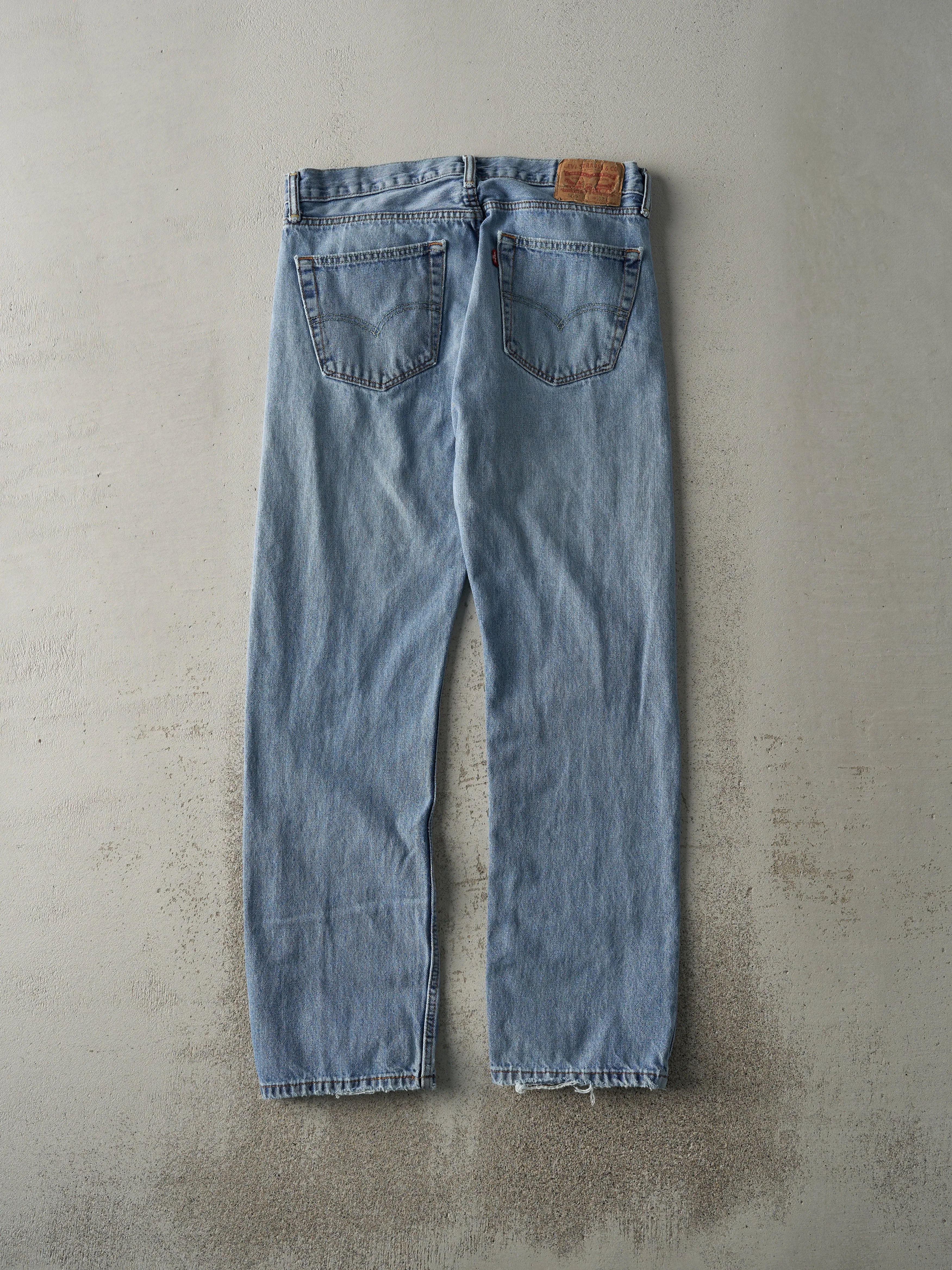 Vintage Y2K Light Wash Levi's 505 Jeans (33x31) sold by Rebalance Vintage product image thumbnail 3