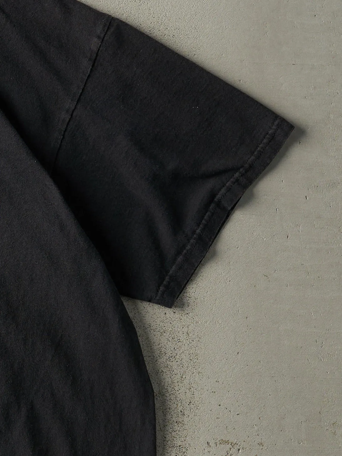 Vintage Y2K Black "The Power Of Stupid People" Slogan Tee (L) sold by Rebalance Vintage product image thumbnail 3