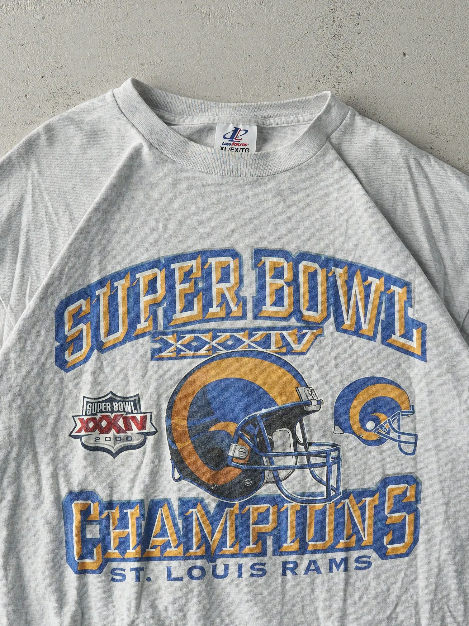 Vintage 00' Heather Grey St. Louis Rams Super Bowl XXXIV Champions Tee (L) sold by Rebalance Vintage product image thumbnail 2