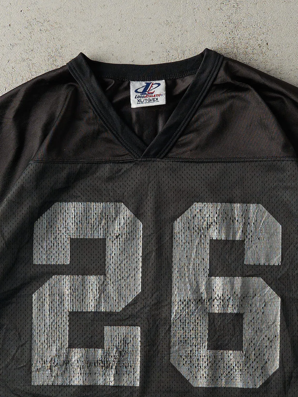 Vintage 90s Black Oakland Raider #26 Napoleon Kaufman Cropped Jersey (M) sold by Rebalance Vintage product image thumbnail 5