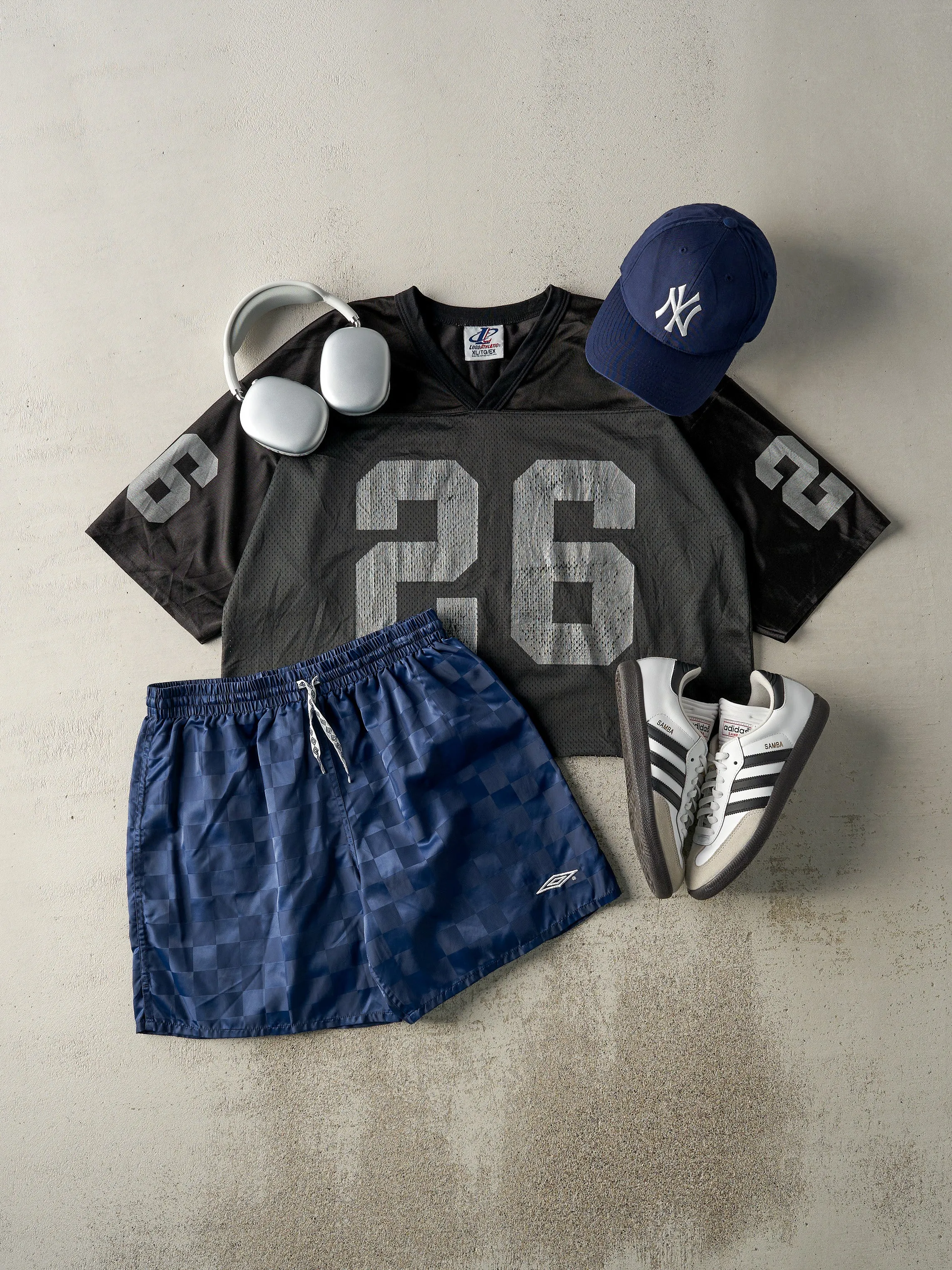 Vintage 90s Black Oakland Raider #26 Napoleon Kaufman Cropped Jersey (M) sold by Rebalance Vintage product image thumbnail 3