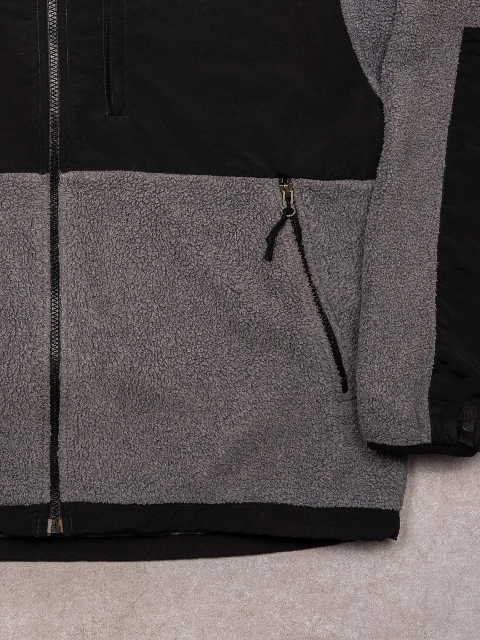 VIntage Grey + Black North Face Denali Fleece Jacket (L) sold by Rebalance Vintage product image thumbnail 3