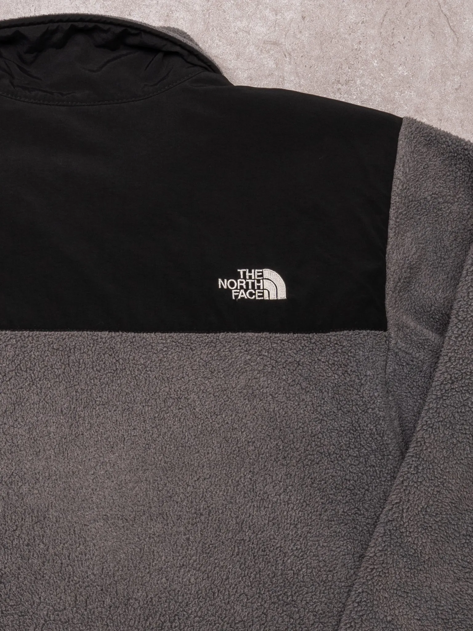 VIntage Grey + Black North Face Denali Fleece Jacket (L) sold by Rebalance Vintage product image thumbnail 5