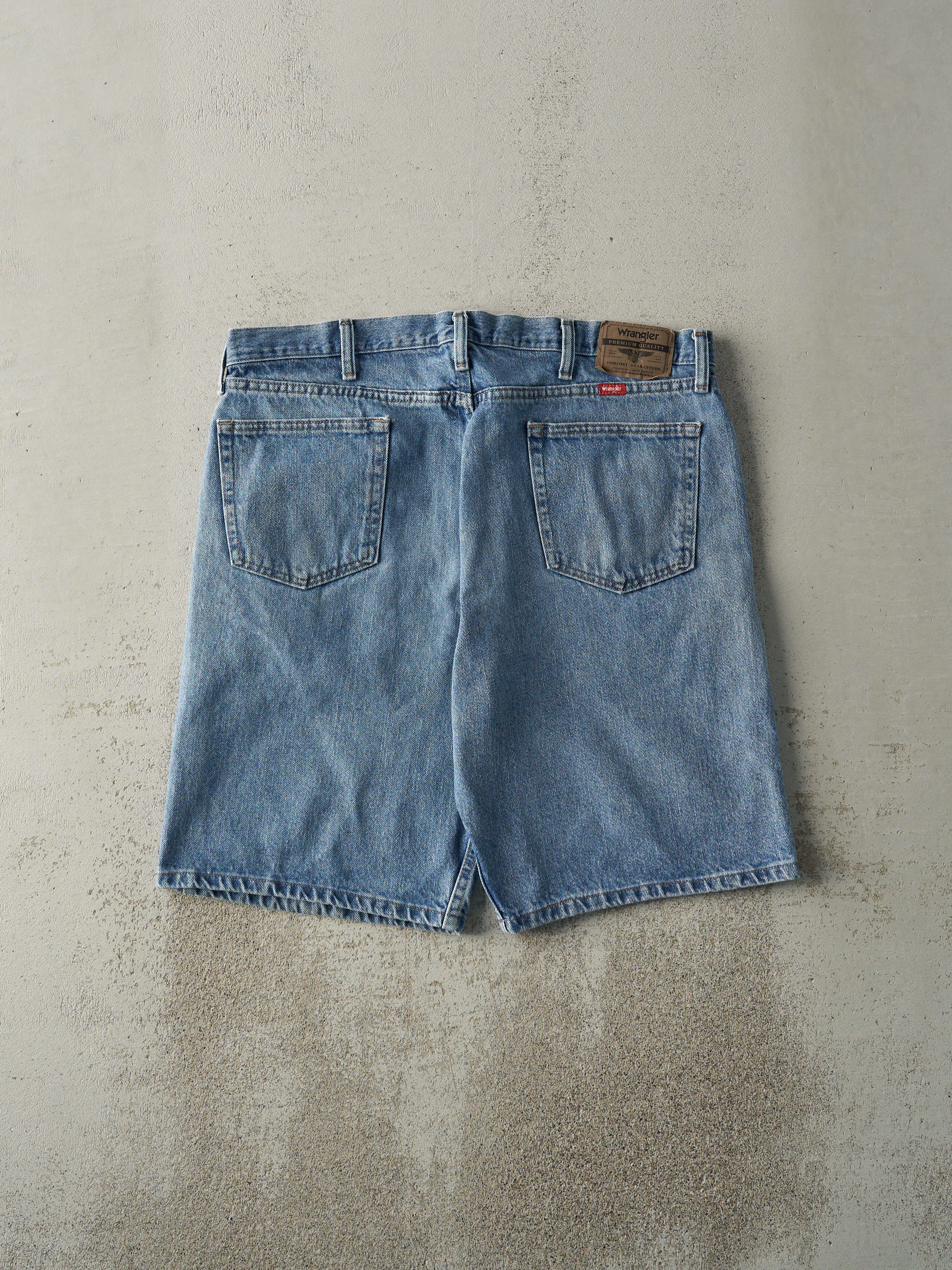 Vintage Y2K Mid Wash Wrangler Jean Shorts (38x10) sold by Rebalance Vintage product image thumbnail 3