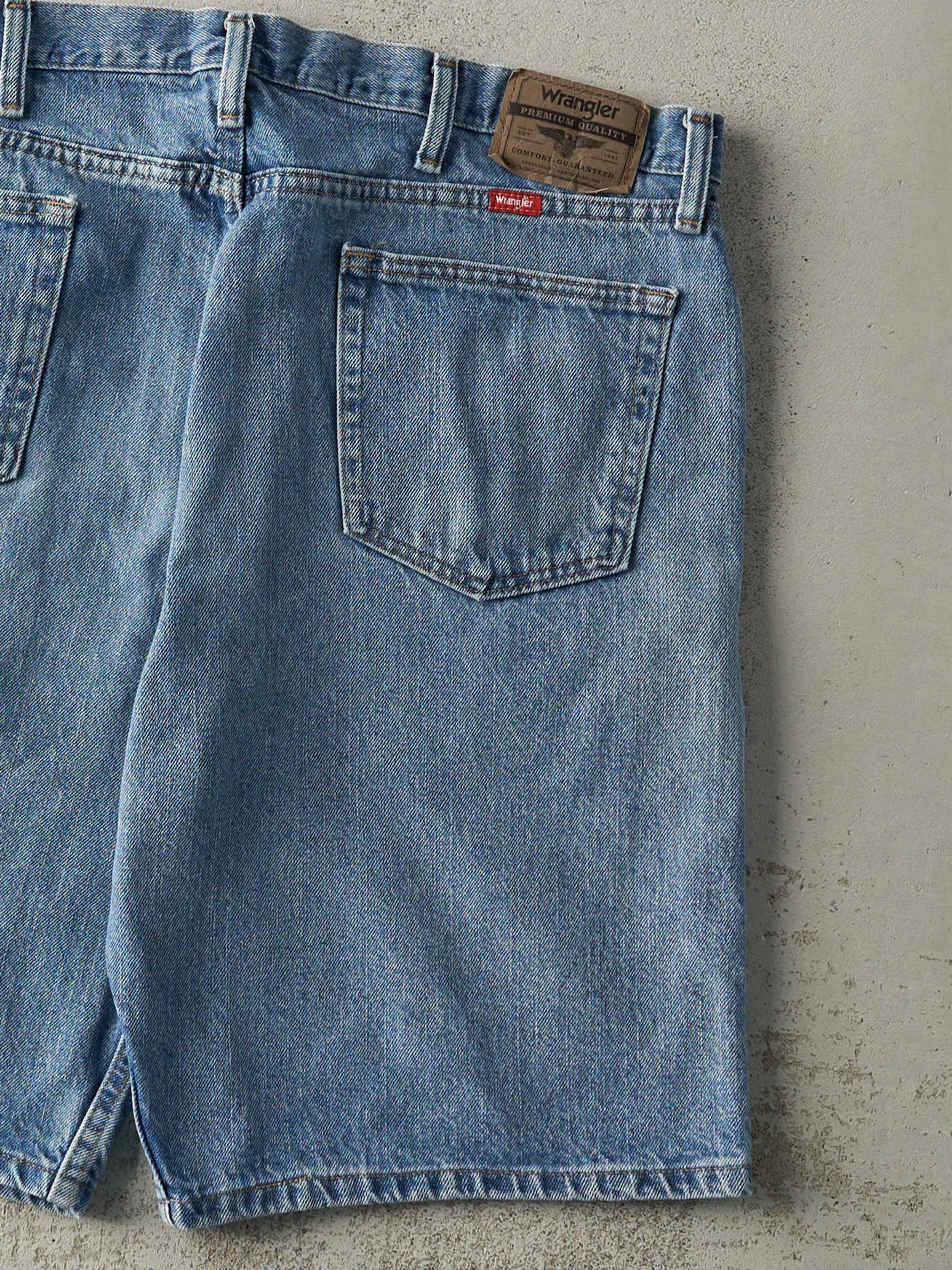 Vintage Y2K Mid Wash Wrangler Jean Shorts (38x10) sold by Rebalance Vintage product image thumbnail 5