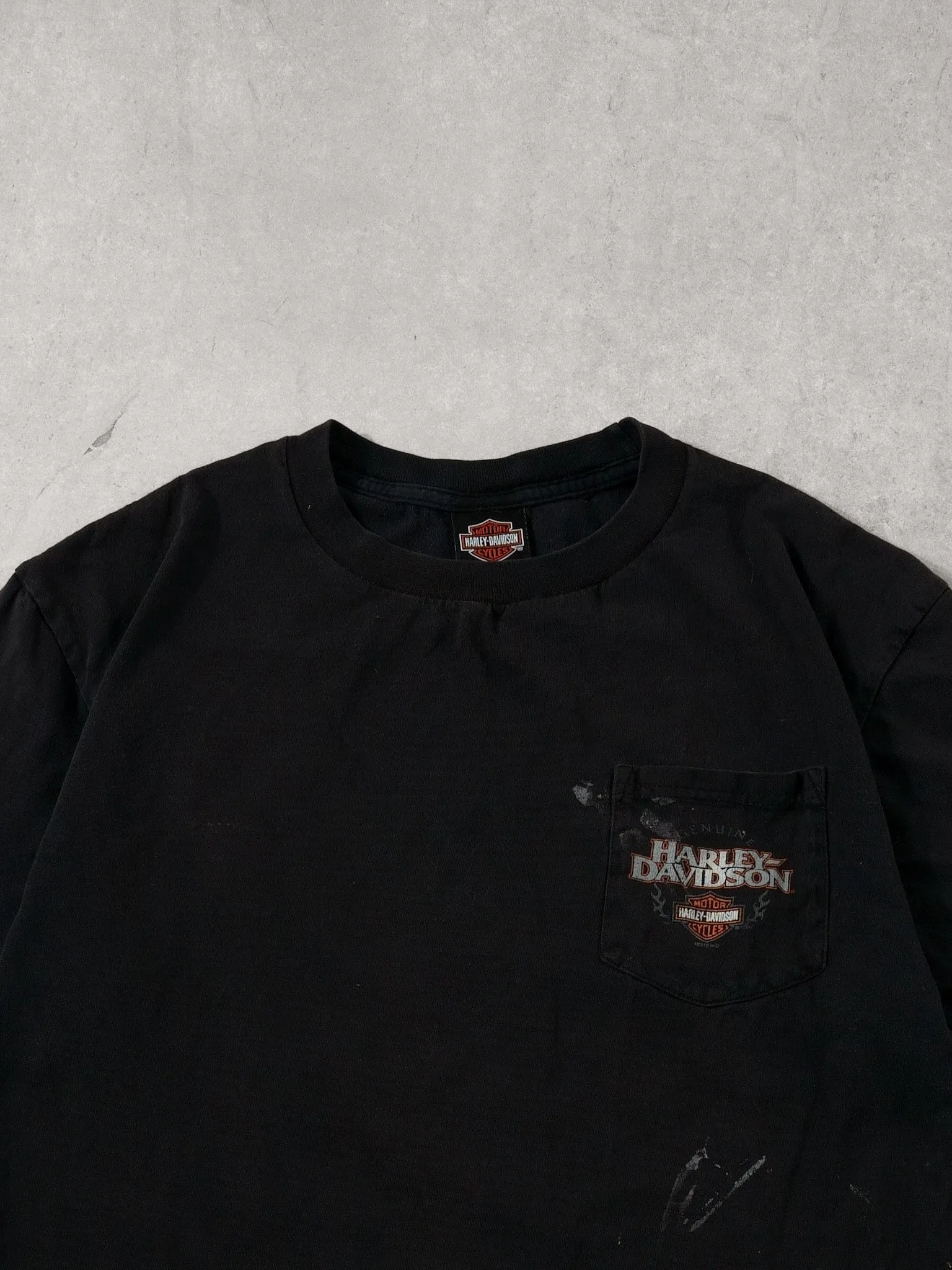 VIntage 09' Washed Black Latus Motors Harley Davidson Gladstone Oregon Tee (M) sold by Rebalance Vintage product image thumbnail 3