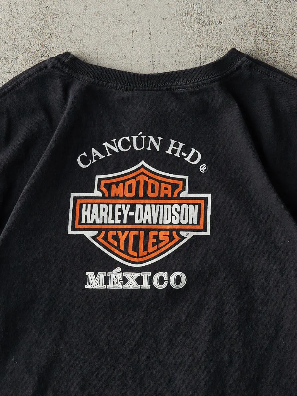 Vintage Y2K Black Cancun Mexico Harley Davidson Tee (S) sold by Rebalance Vintage product image thumbnail 4