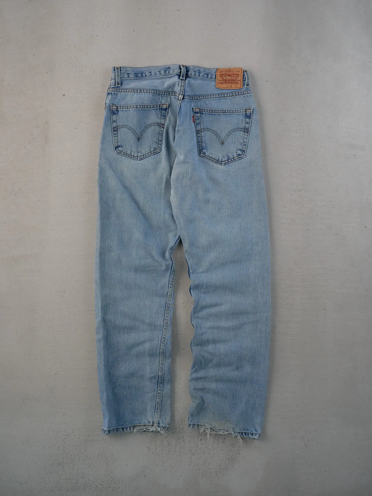 Vintage 90s Light Blue Levi's 505 Denim Jeans (30x31) sold by Rebalance Vintage product image thumbnail 2