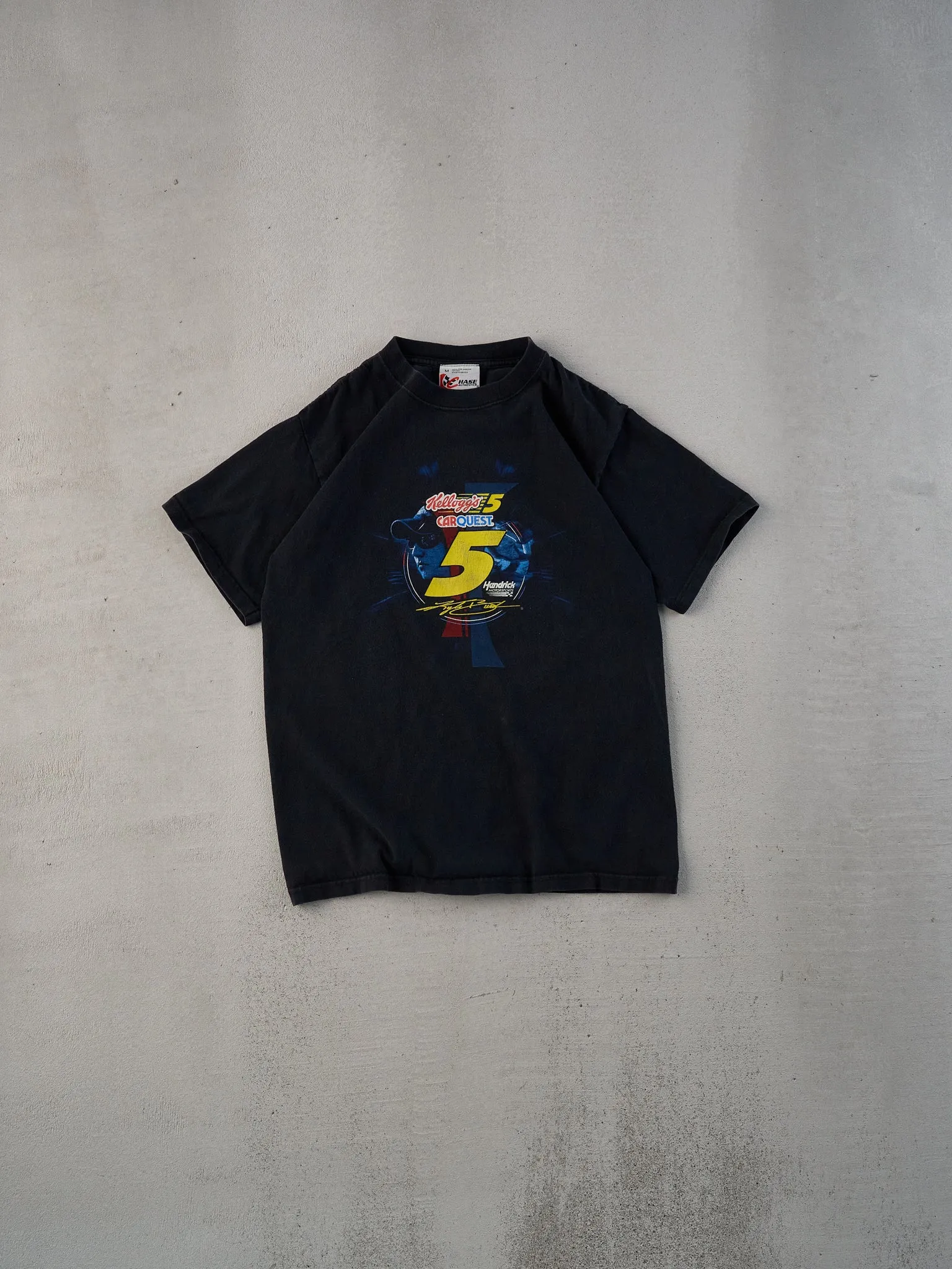 Vintage 07' Black Kyle Busch Nascar Racing Graphic Tee (S) sold by Rebalance Vintage product image thumbnail 2