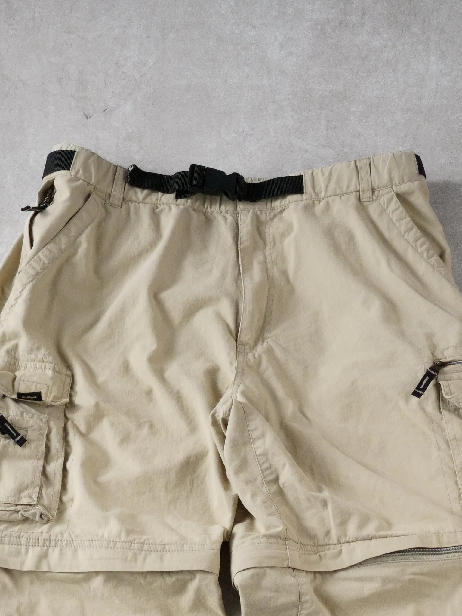 Vintage 90s Biege BC Clothing 2 in 1 Cargo Pants (34x27) sold by Rebalance Vintage product image thumbnail 3