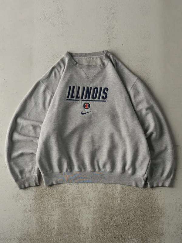Vintage 90s Grey Embroidered University of Illinois Nike Boxy Crewneck (L) sold by Rebalance Vintage