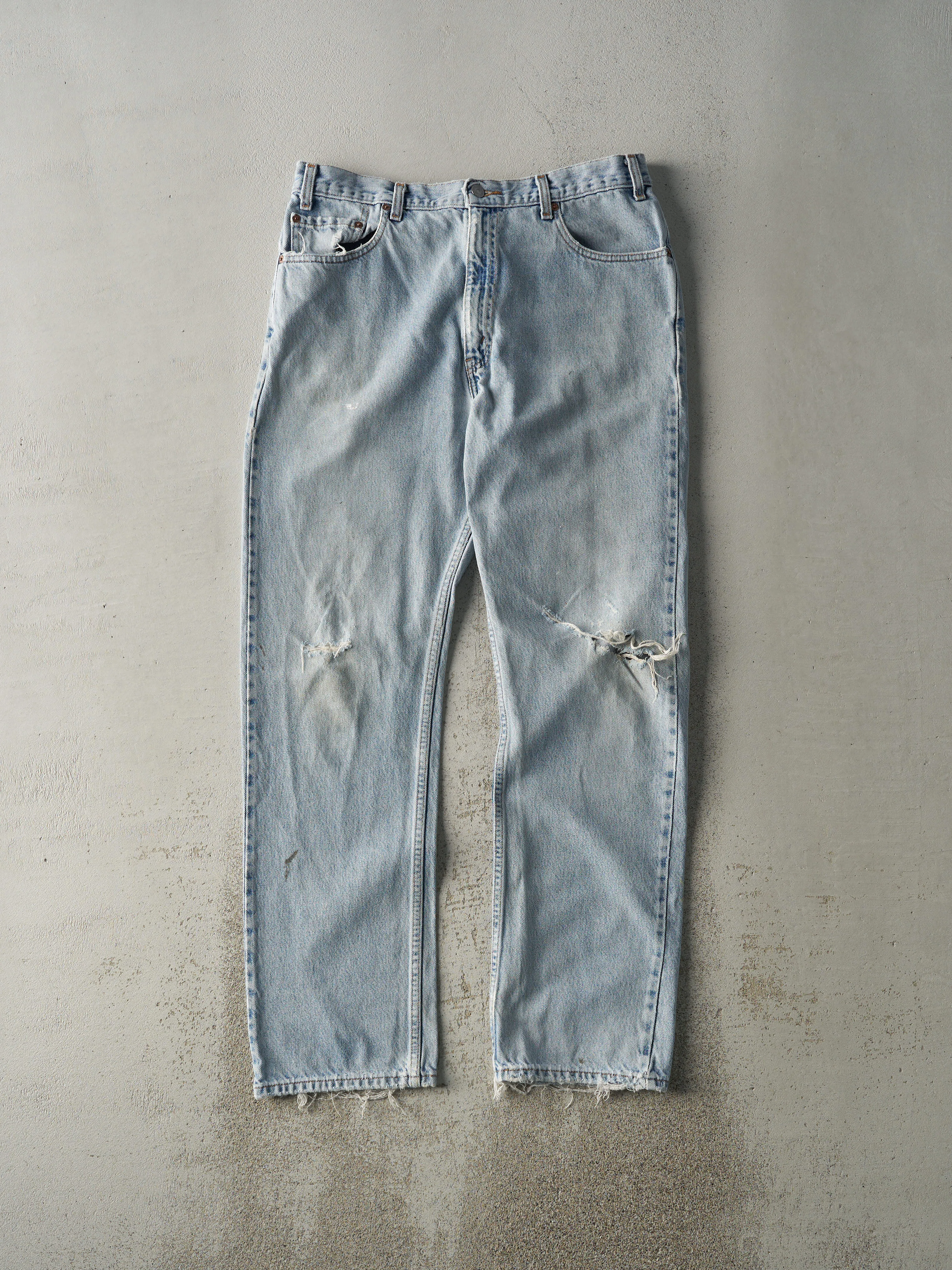 Vintage 90s Light Wash Levi's 505 Jeans (35x31.5) sold by Rebalance Vintage