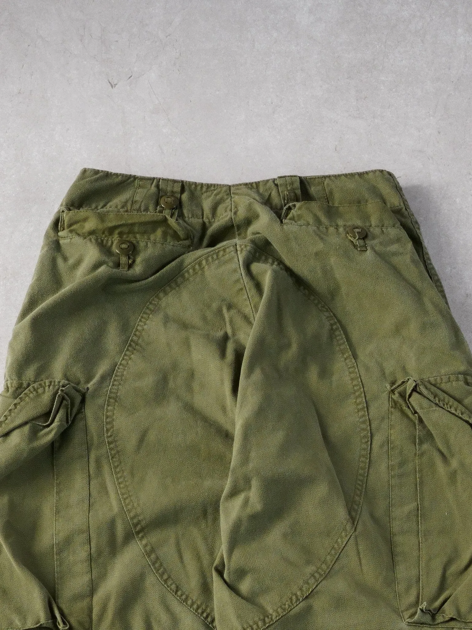 Vintage 90s Green Army Parachute Cargo Pants (30x29) sold by Rebalance Vintage product image thumbnail 4