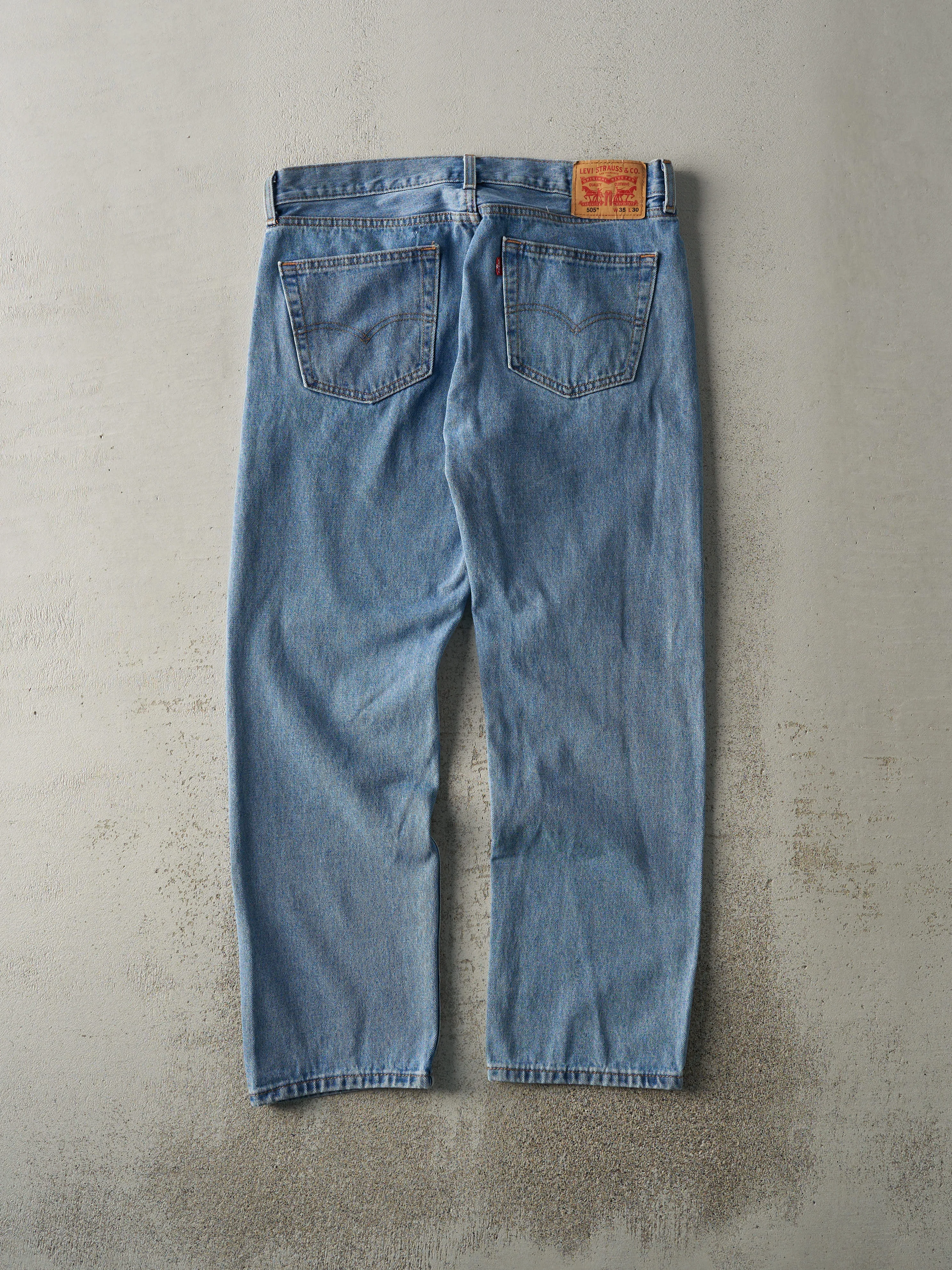 Vintage Y2K Light Wash Levi's 505 Jeans (35.5x28.5) sold by Rebalance Vintage product image thumbnail 2
