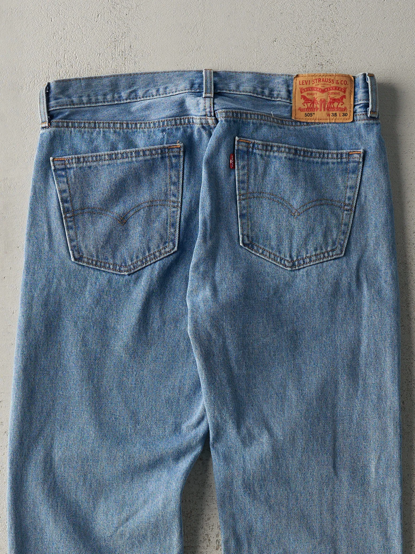 Vintage Y2K Light Wash Levi's 505 Jeans (35.5x28.5) sold by Rebalance Vintage product image thumbnail 4