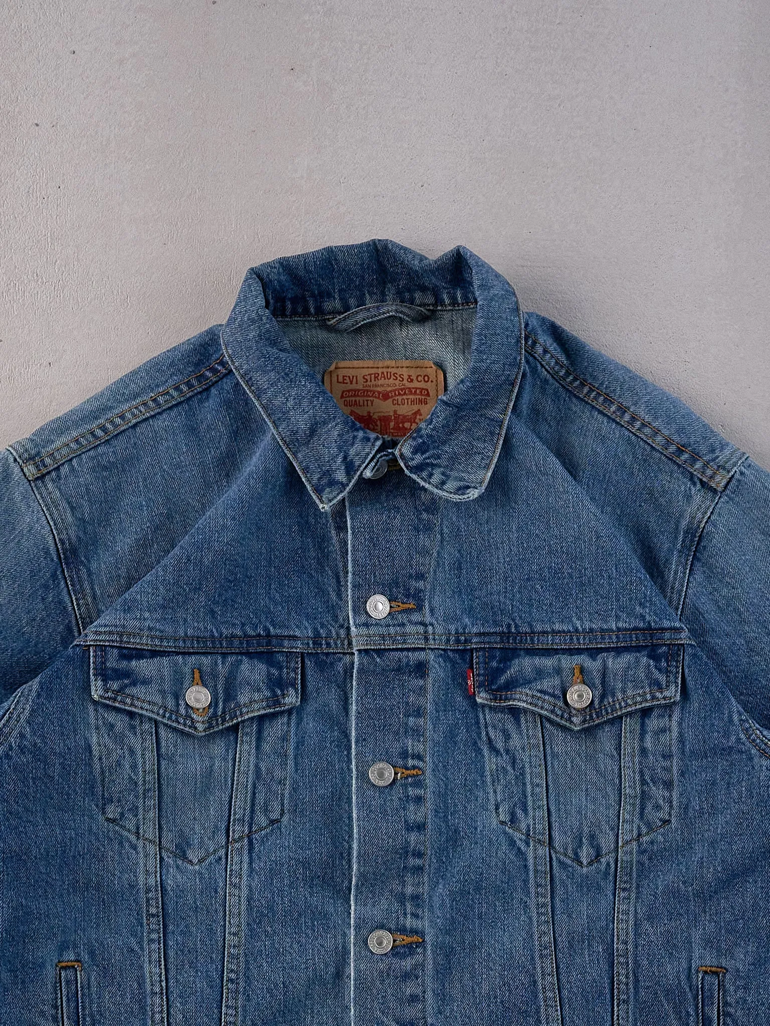 Vintage 90s Blue Levi's Type 3 Denim Jacket (M) sold by Rebalance Vintage product image thumbnail 2