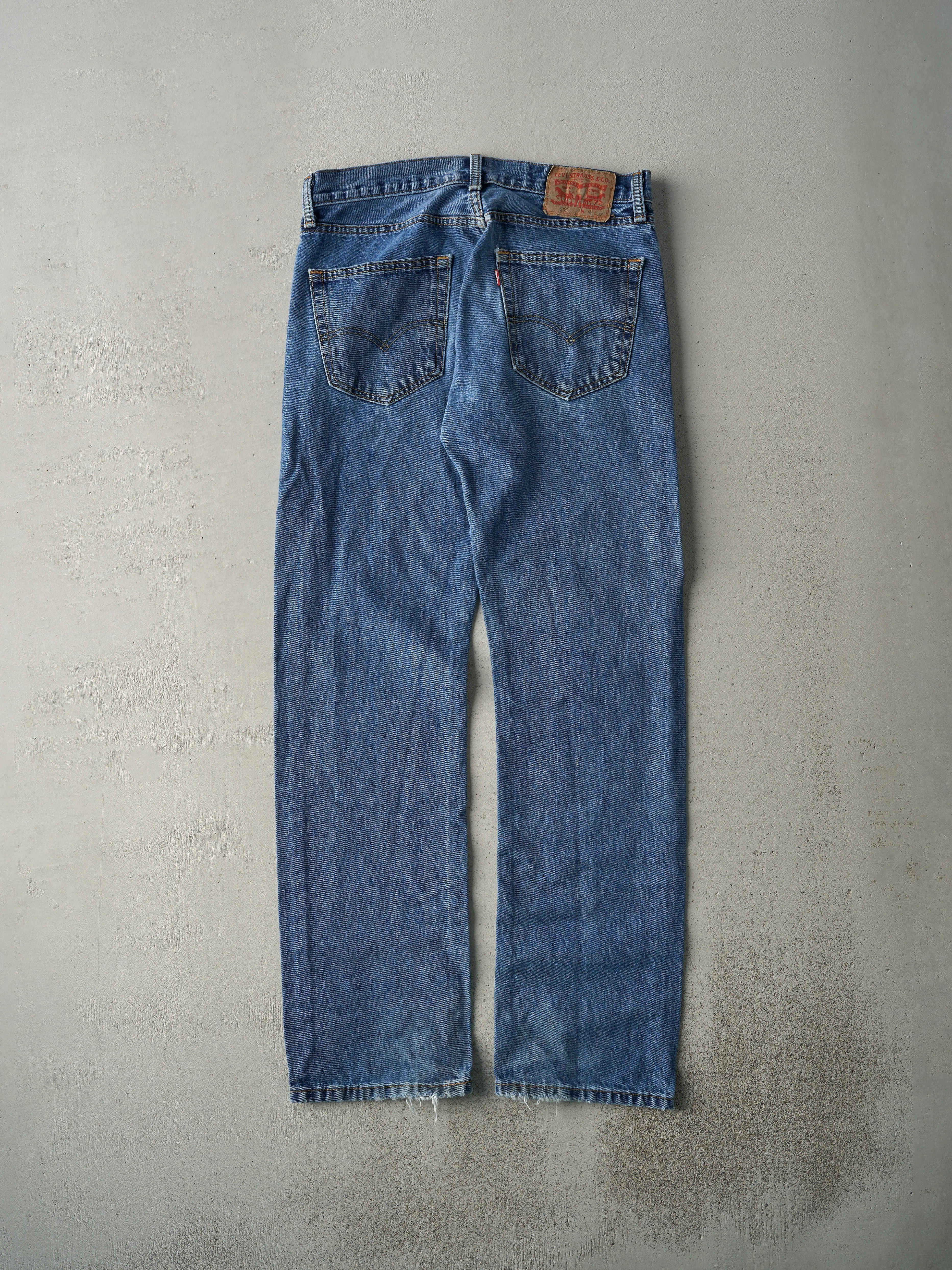 Vintage Y2K Mid Wash Levi's 505 Jeans (32x31) sold by Rebalance Vintage product image thumbnail 2