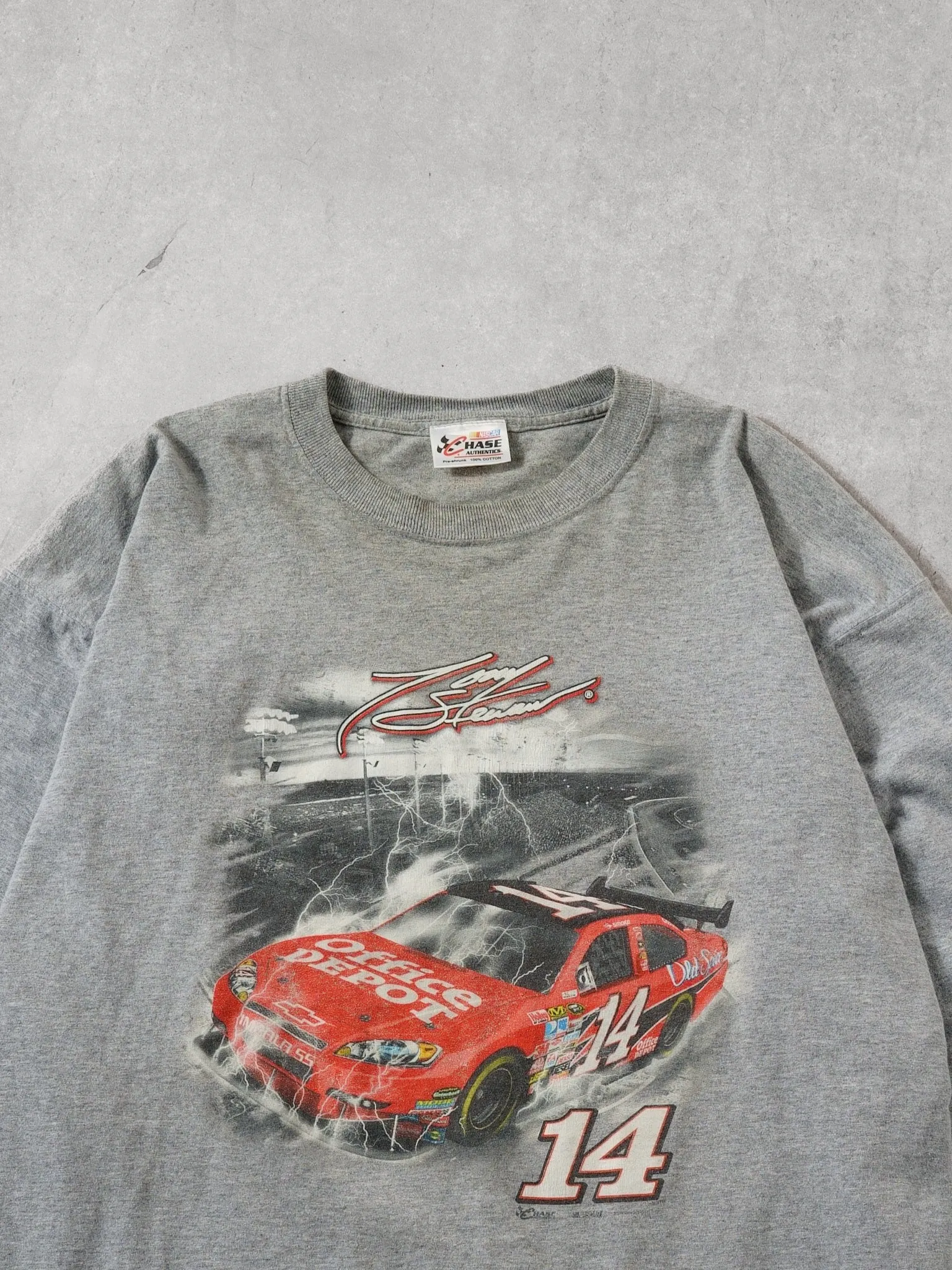 Vintage 90s Grey Tony Stewart #14 Nascar Graphic Longsleeve (XL) sold by Rebalance Vintage product image thumbnail 2