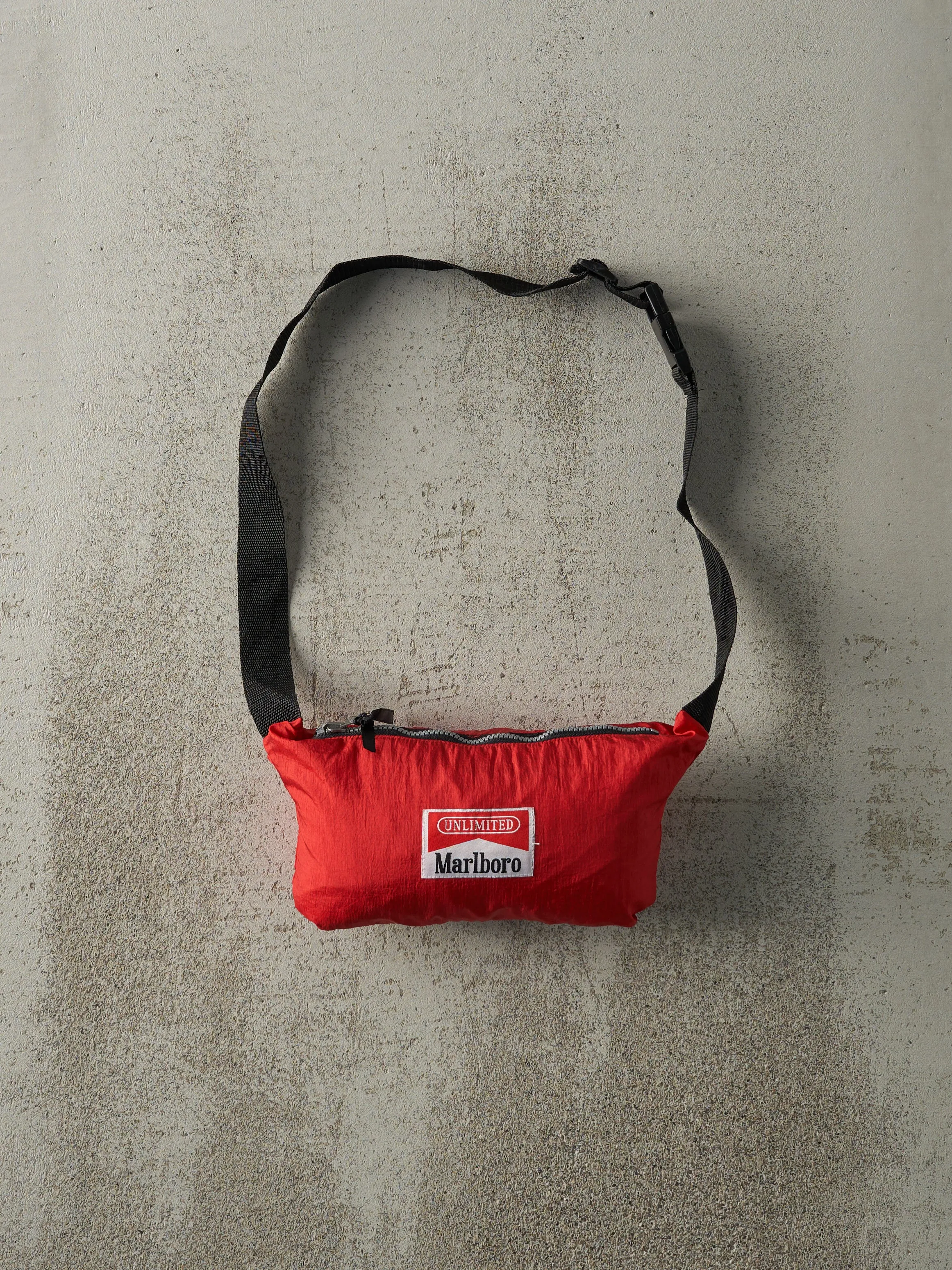 Vintage 90s Red Marlboro Windbreaker Jacket (XL) sold by Rebalance Vintage product image thumbnail 4