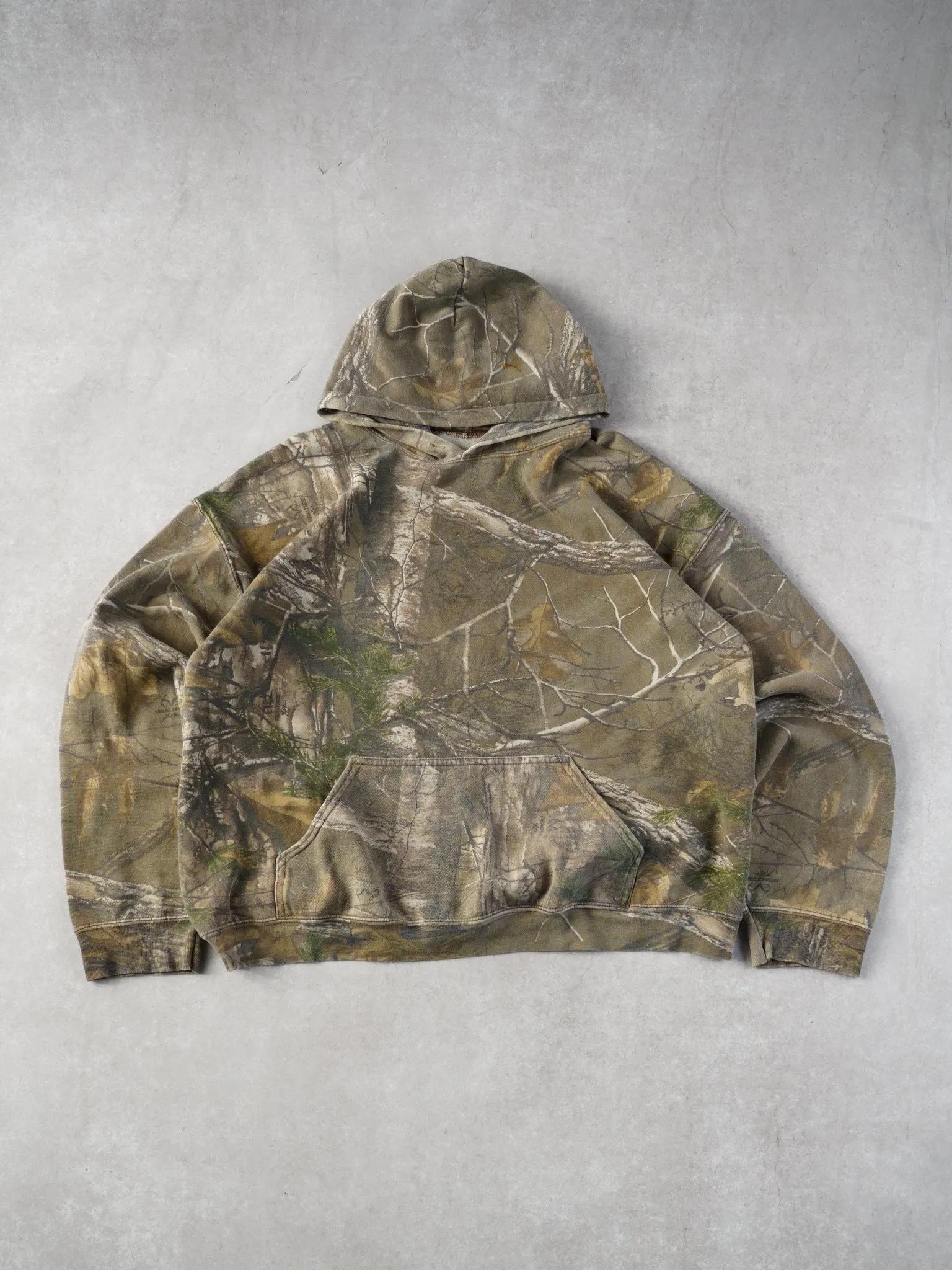 Vintage 90s Green Realtree Camo Blank Hoodie (L) sold by Rebalance Vintage