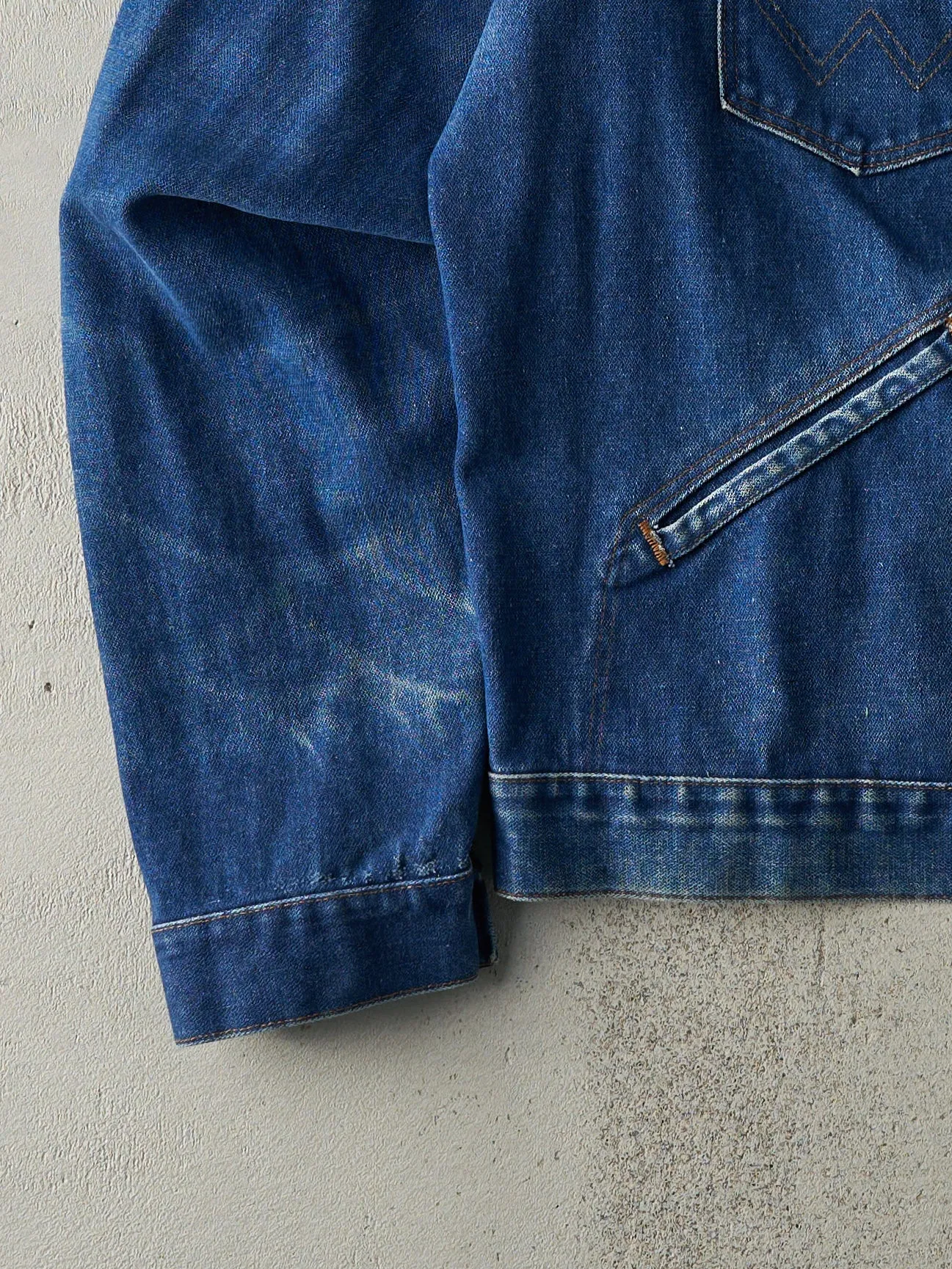 Vintage 70s Mid Wash Wrangler Denim Jacket (L) sold by Rebalance Vintage product image thumbnail 3