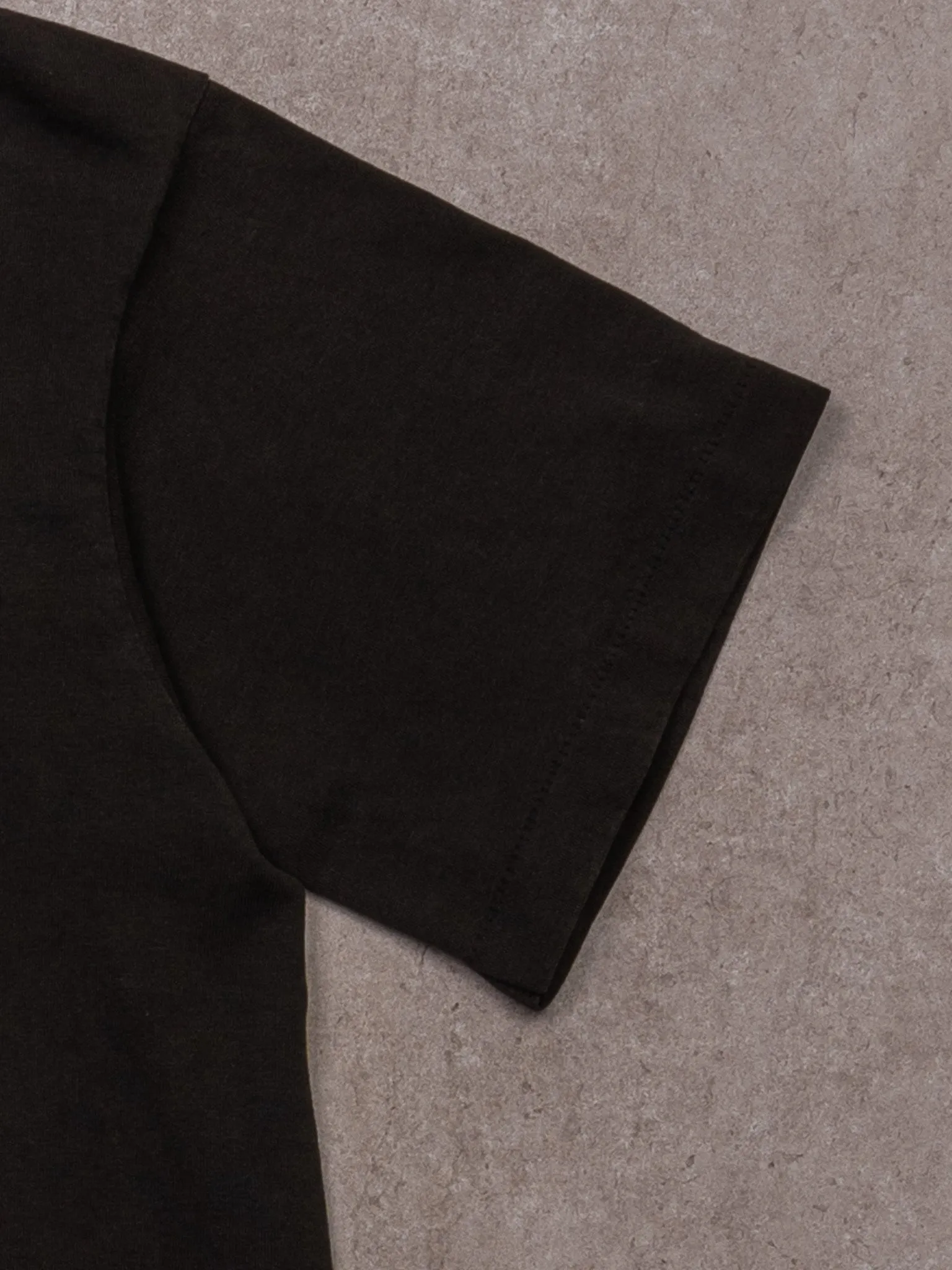 Vintage 90s Hard Rock Cafe Port-Du-Prince Haiti (S) sold by Rebalance Vintage product image thumbnail 3