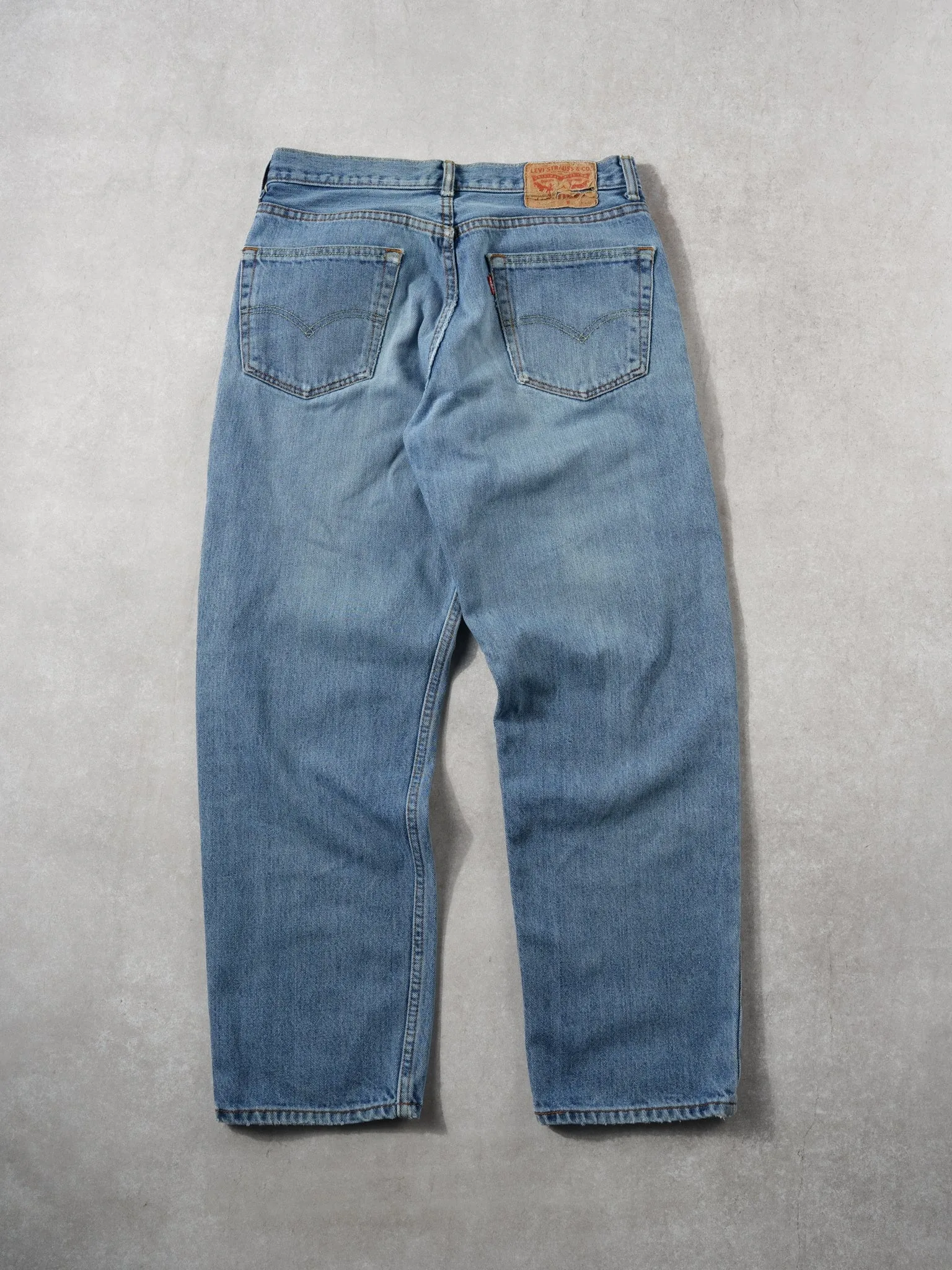 Vintage Y2k Light Blue Levi's 550 Denim Jeans (30x30) sold by Rebalance Vintage product image thumbnail 2