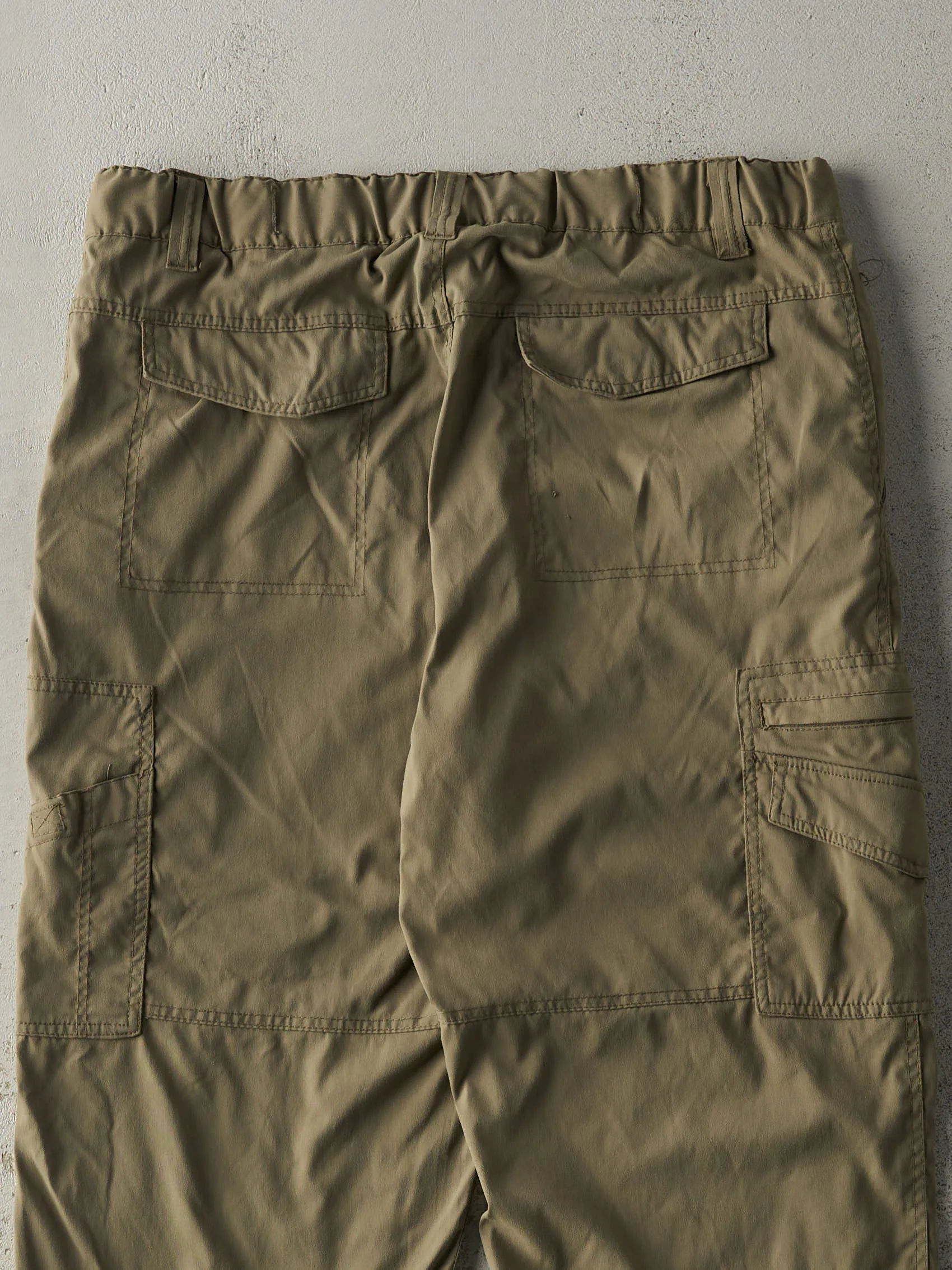 Vintage Y2K Beige BC Clothing Cargo Pants (37x27) sold by Rebalance Vintage product image thumbnail 4