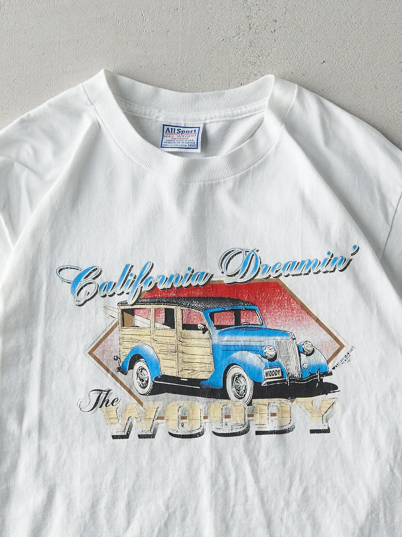 Vintage 90s White "California Dreaming, The Woody" Single Stitch Tee (S) sold by Rebalance Vintage product image thumbnail 2