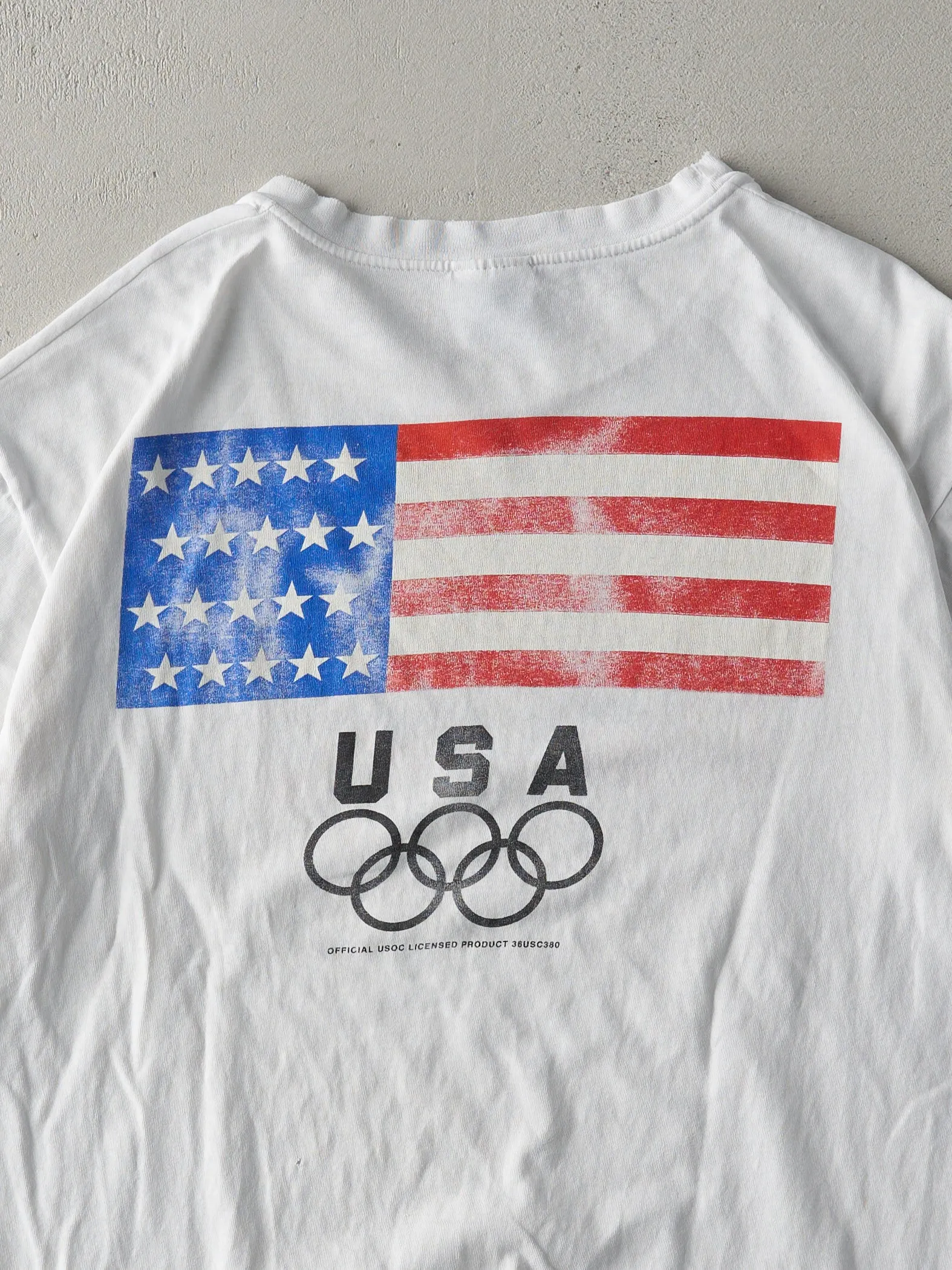 Vintage 95' White Looney Tunes USA Olympics Long Tee (M) sold by Rebalance Vintage product image thumbnail 4