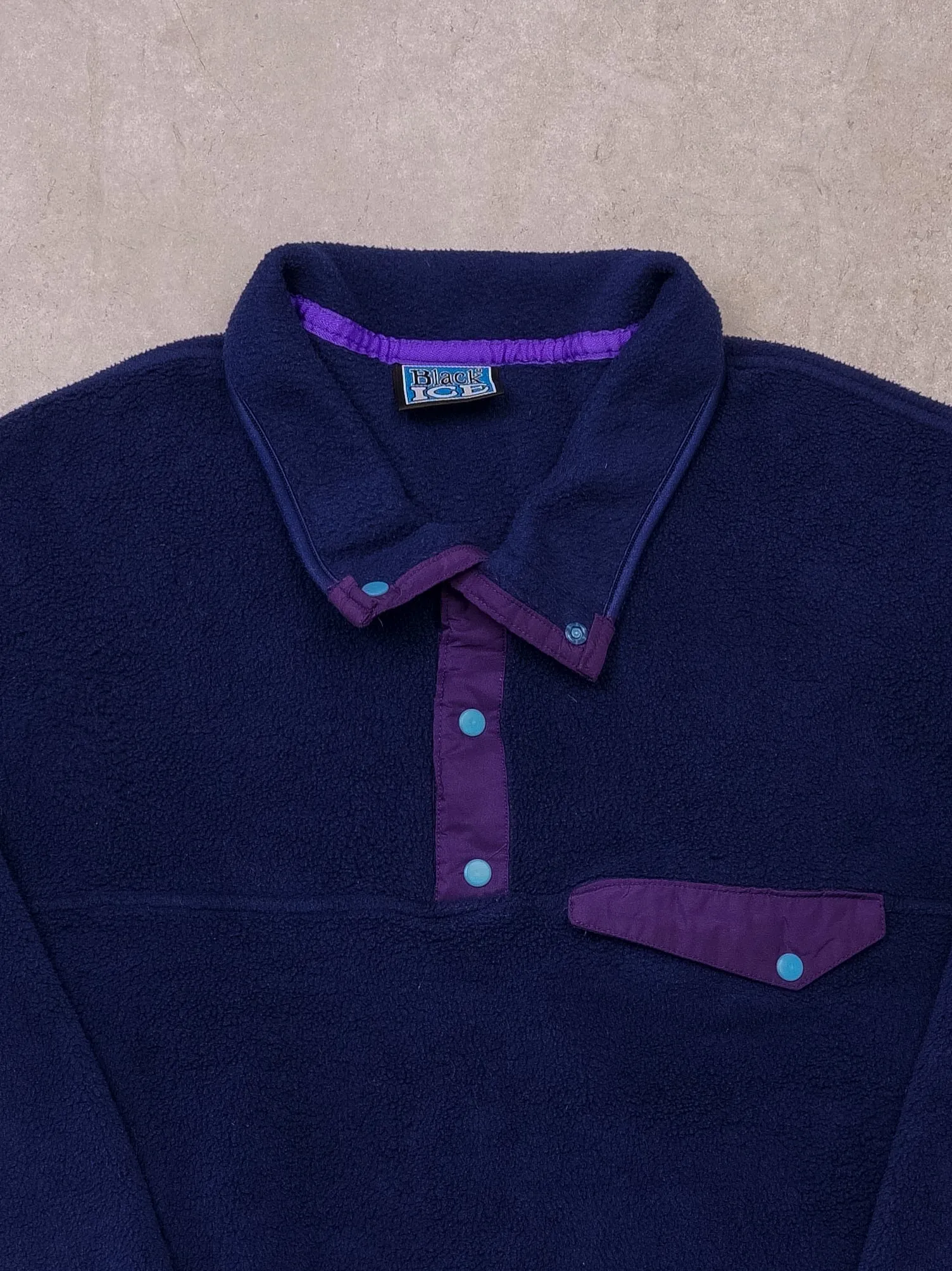 Vintage 90s Black Ice Navy Blue 1/4 Button Fleece Button Up (L) sold by Rebalance Vintage product image thumbnail 2