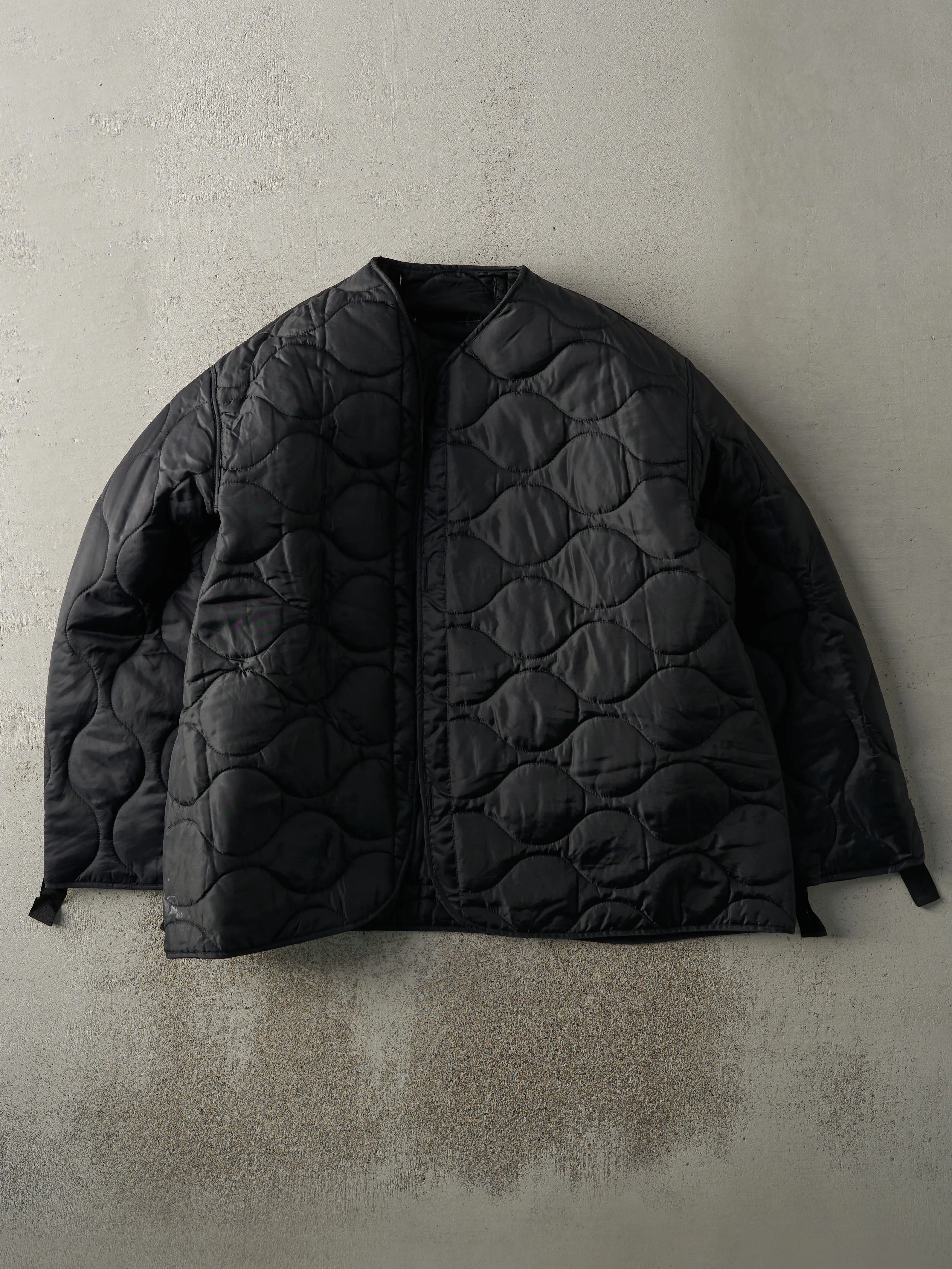 Vintage 90s Black Army Liner Jacket (XL) sold by Rebalance Vintage