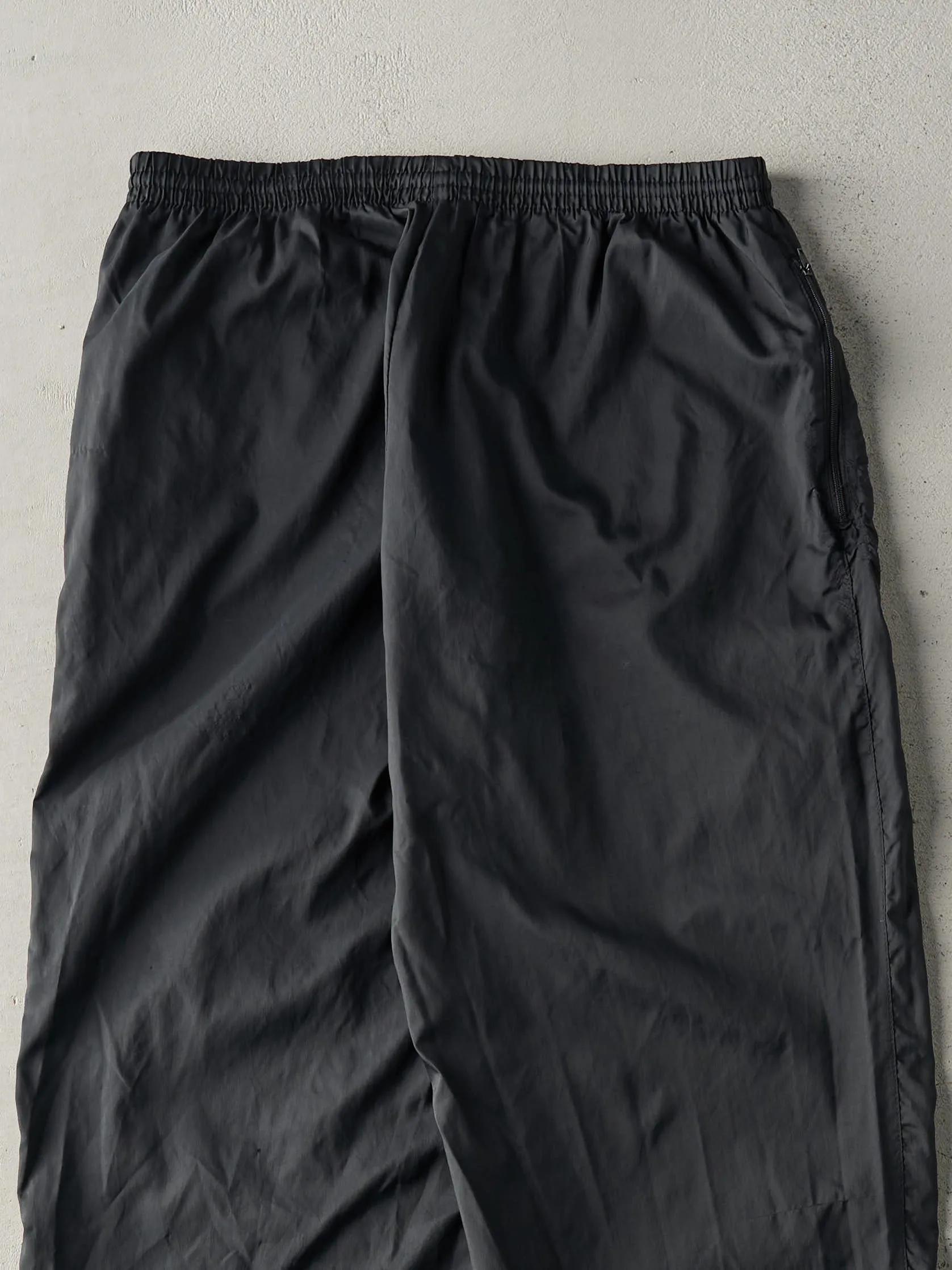 Vintage 90s Black Adidas Tonal Logo Windbreaker Pants (30x32) sold by Rebalance Vintage product image thumbnail 4