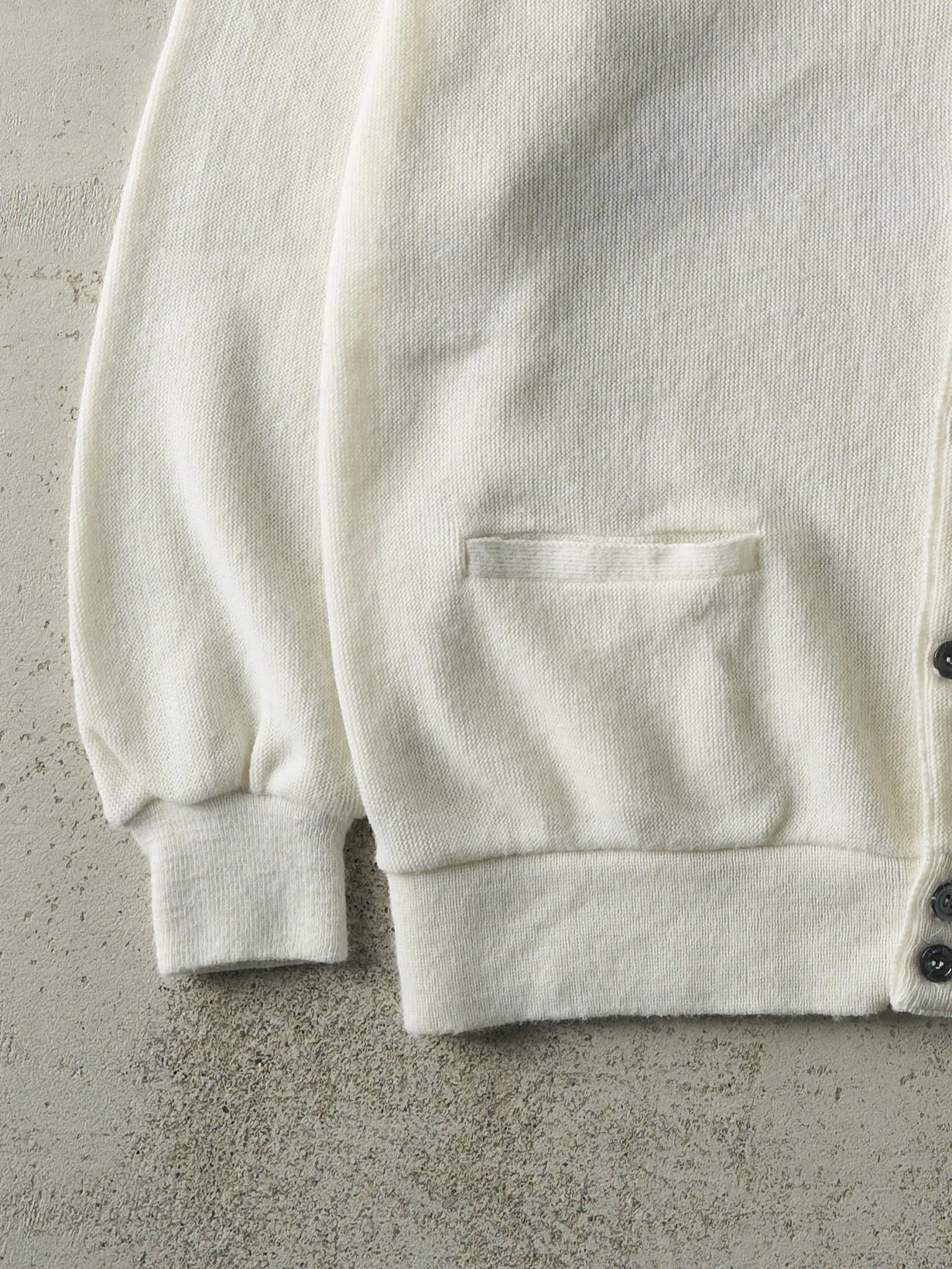 Vintage 80s Cream Arnold Palmer Knit Cardigan (M) sold by Rebalance Vintage product image thumbnail 3